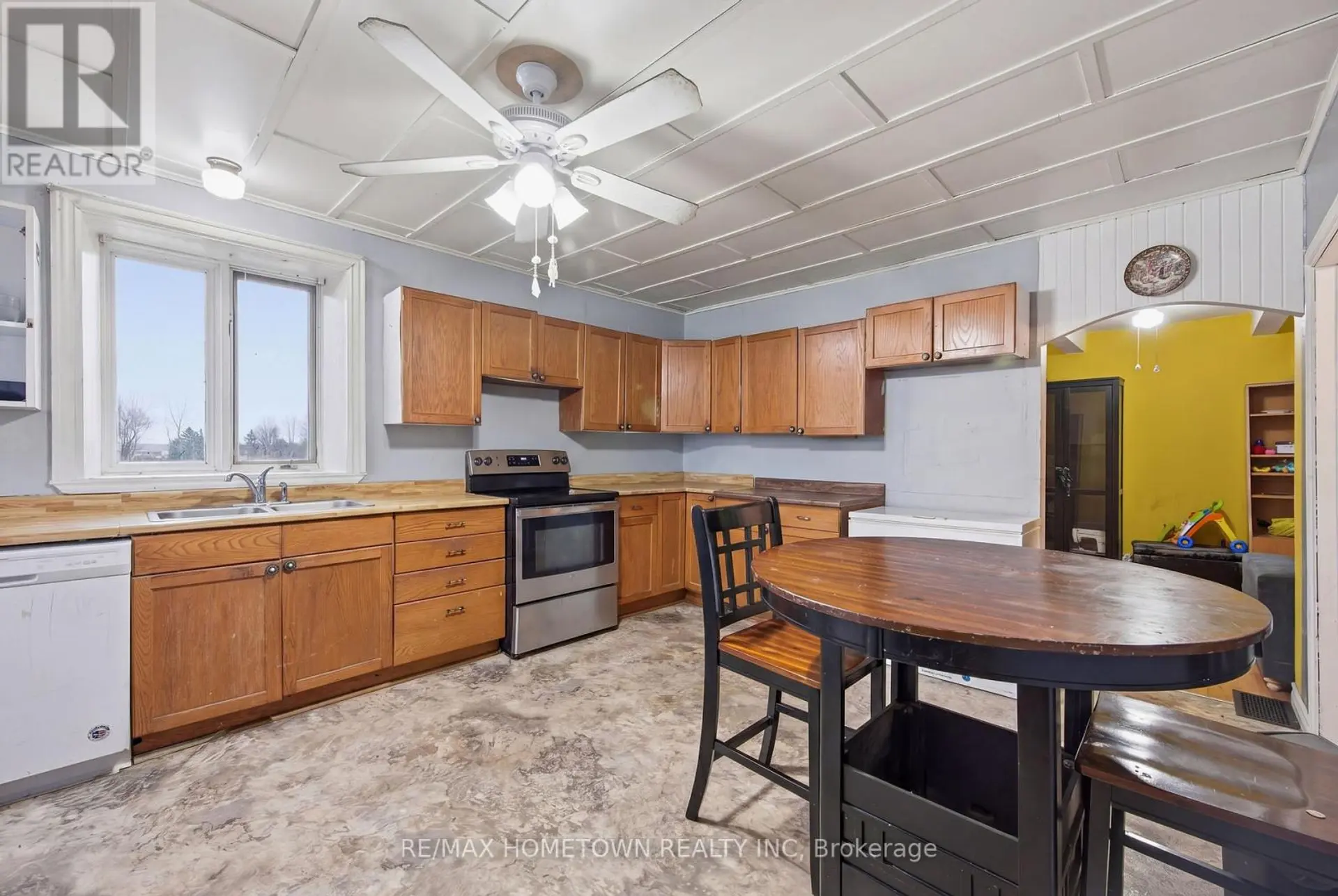 49 ADDISON ROAD - Image 6