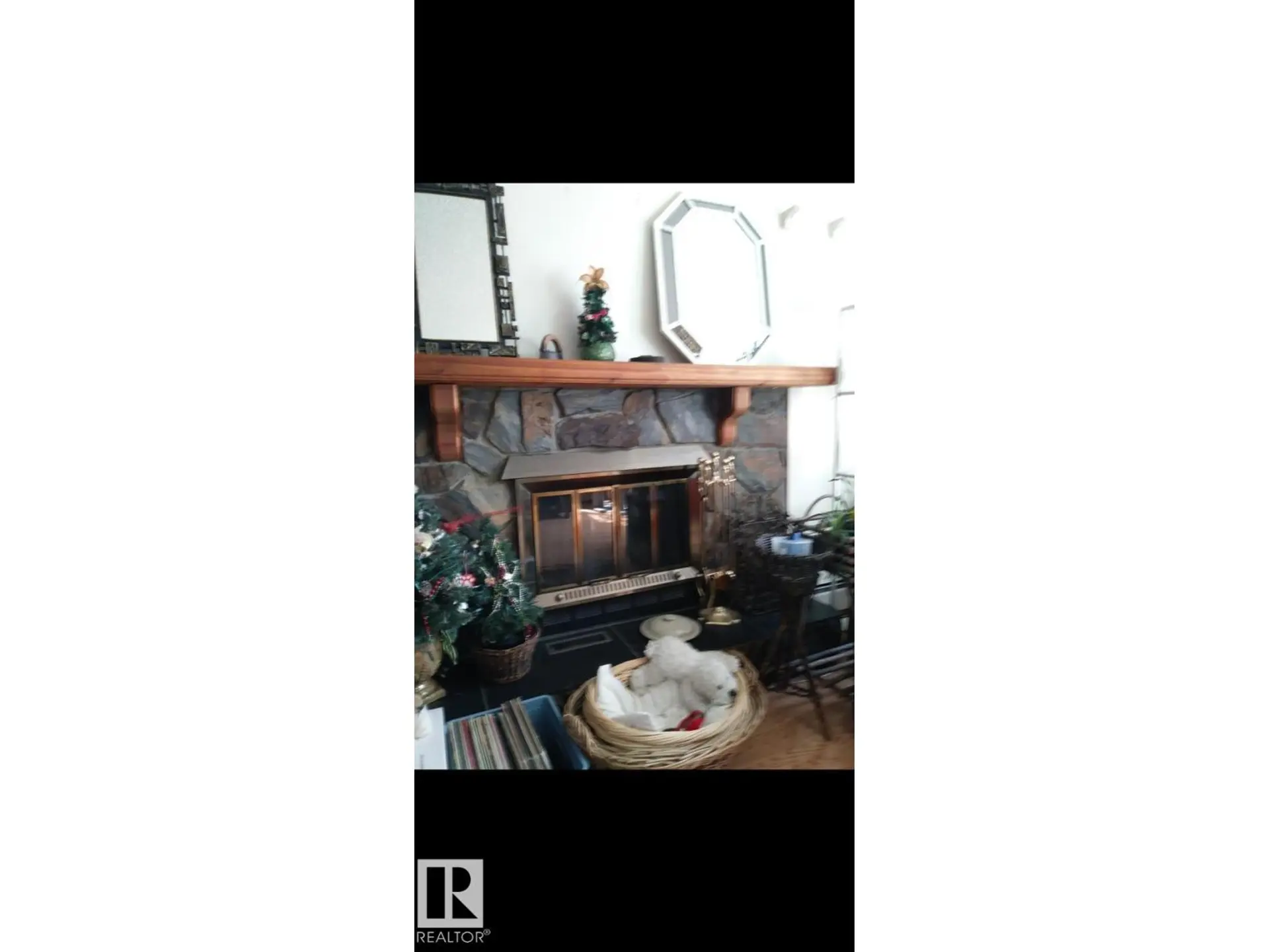 #401 10743 107 ST NW NW - Image 9
