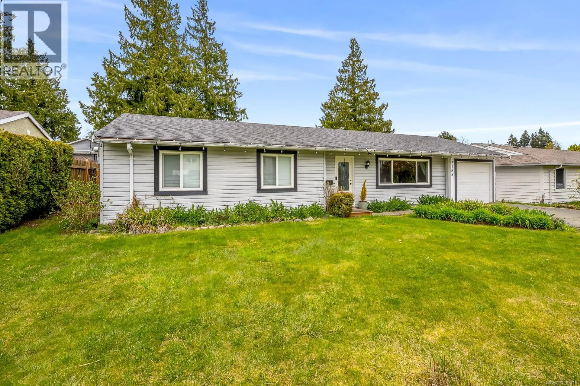 Property at 2188 NOEL AVE, Comox, BC
