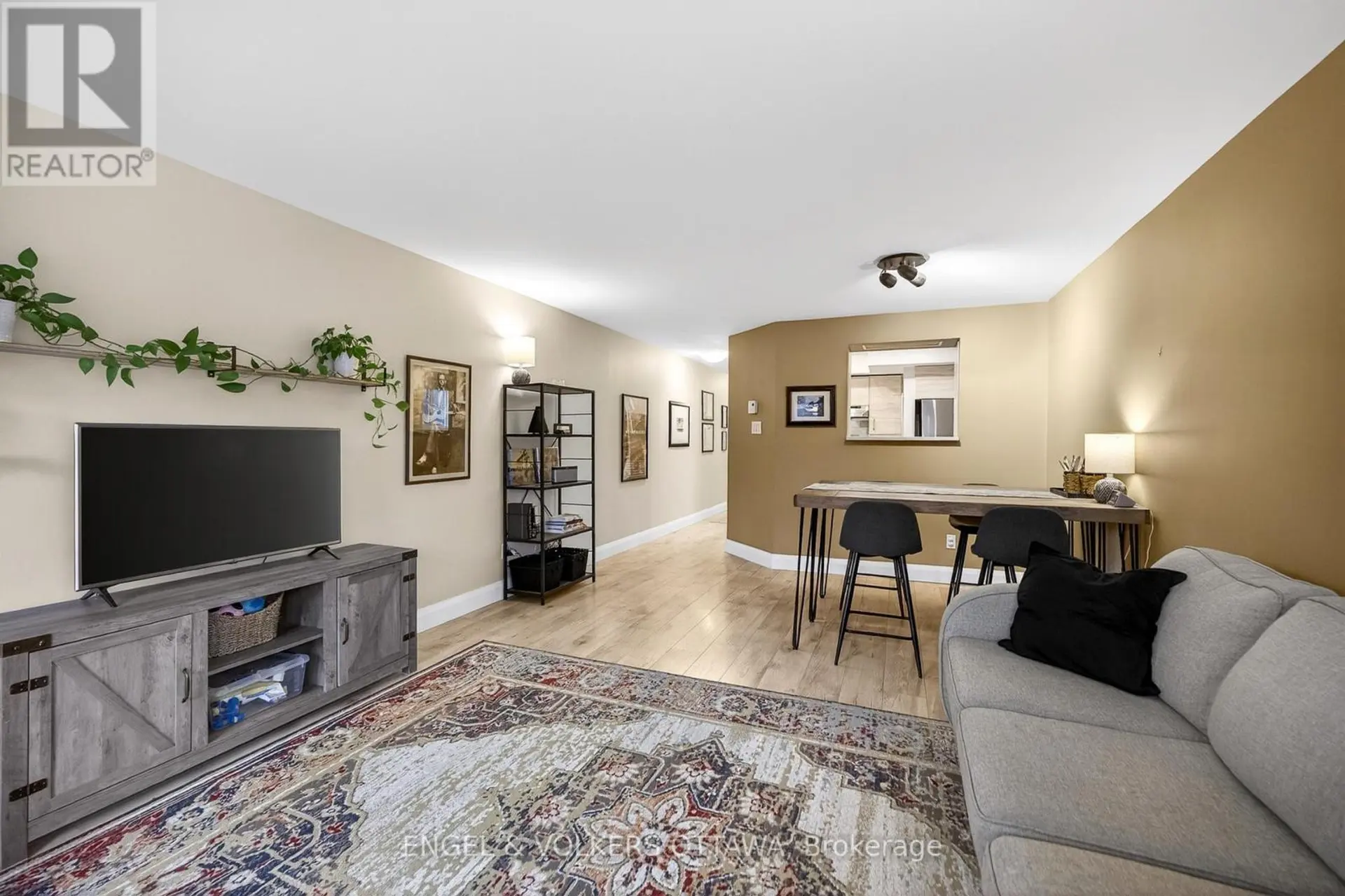 #B 35 ROBINSON AVENUE - Image 10