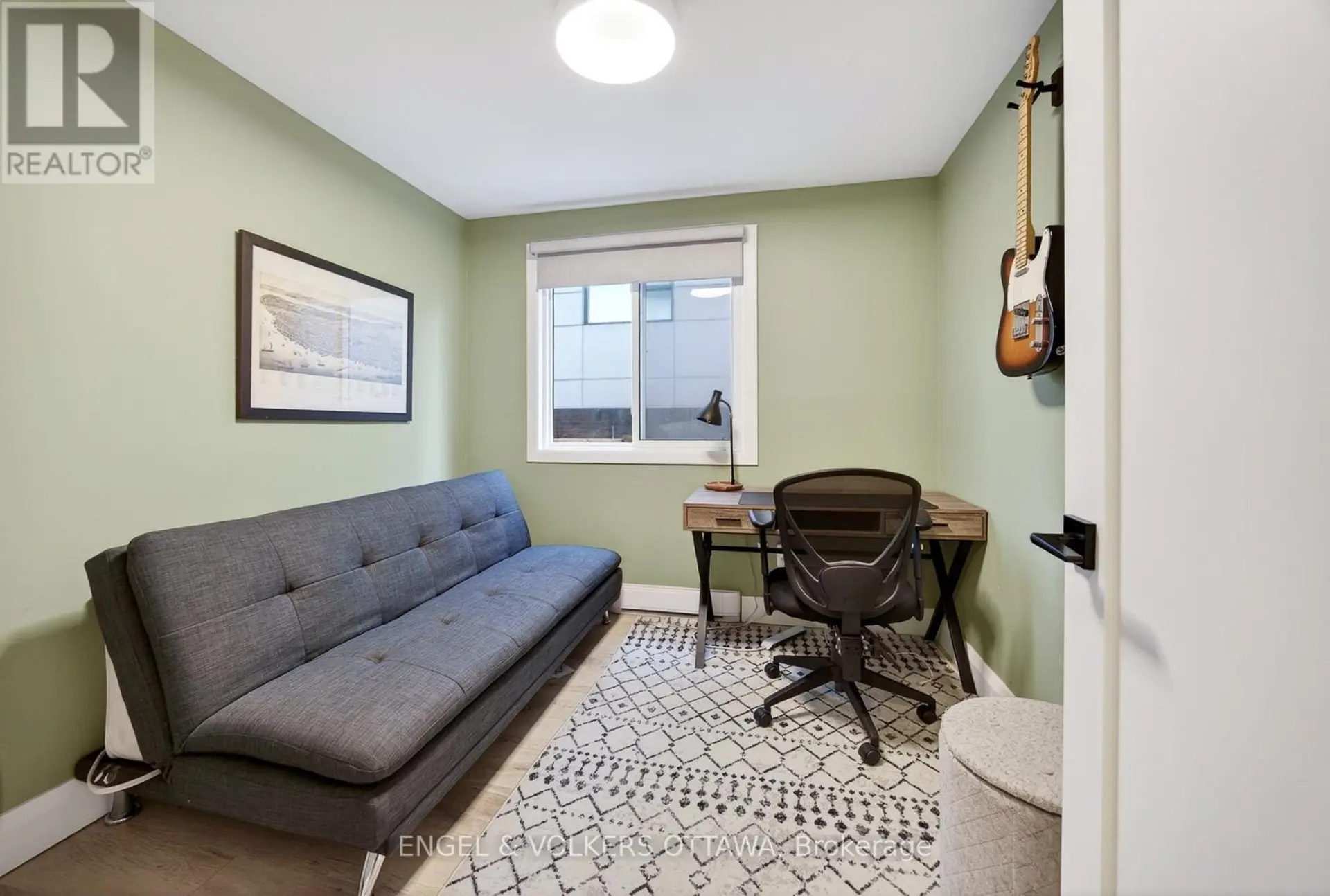 #B 35 ROBINSON AVENUE - Image 15