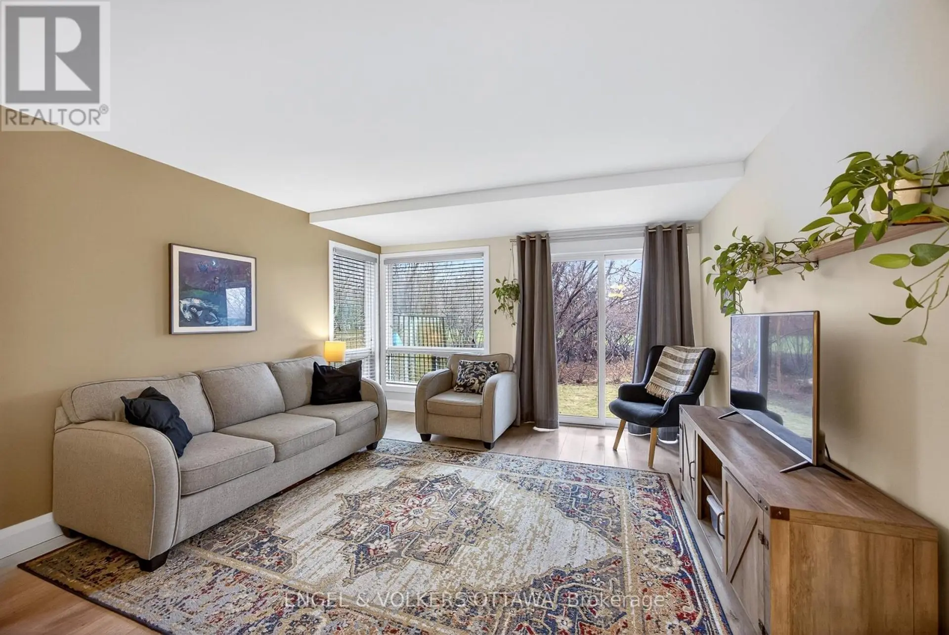#B 35 ROBINSON AVENUE - Image 8