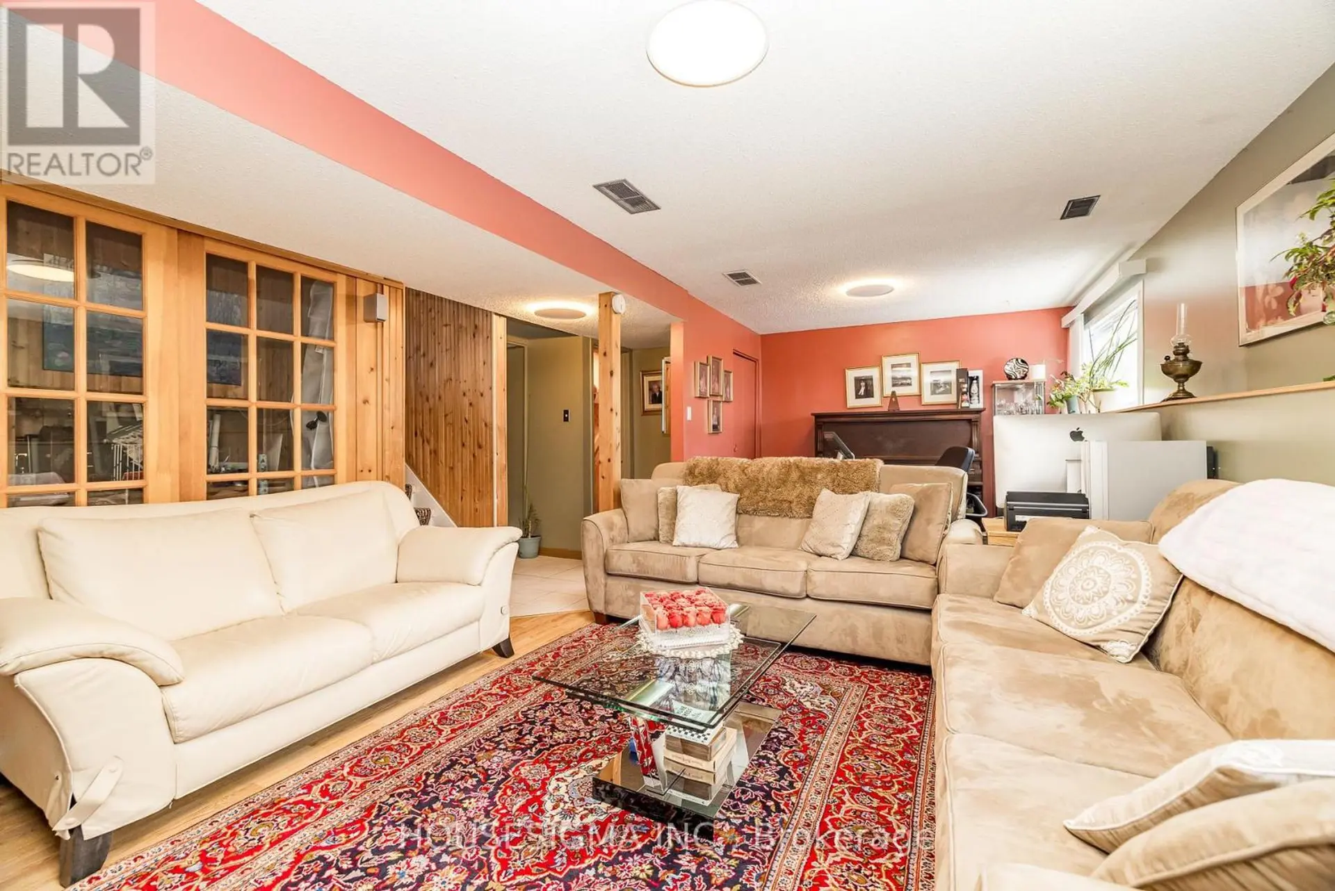 994 CHARLTON DRIVE - Image 13