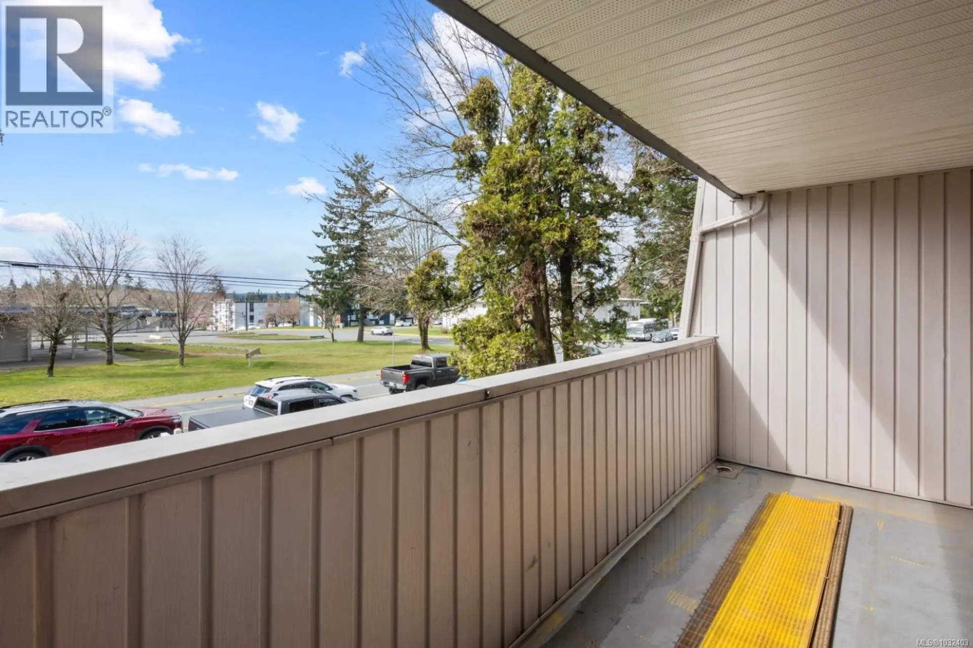 Property at #211 377 DOGWOOD ST, Campbell River, BC