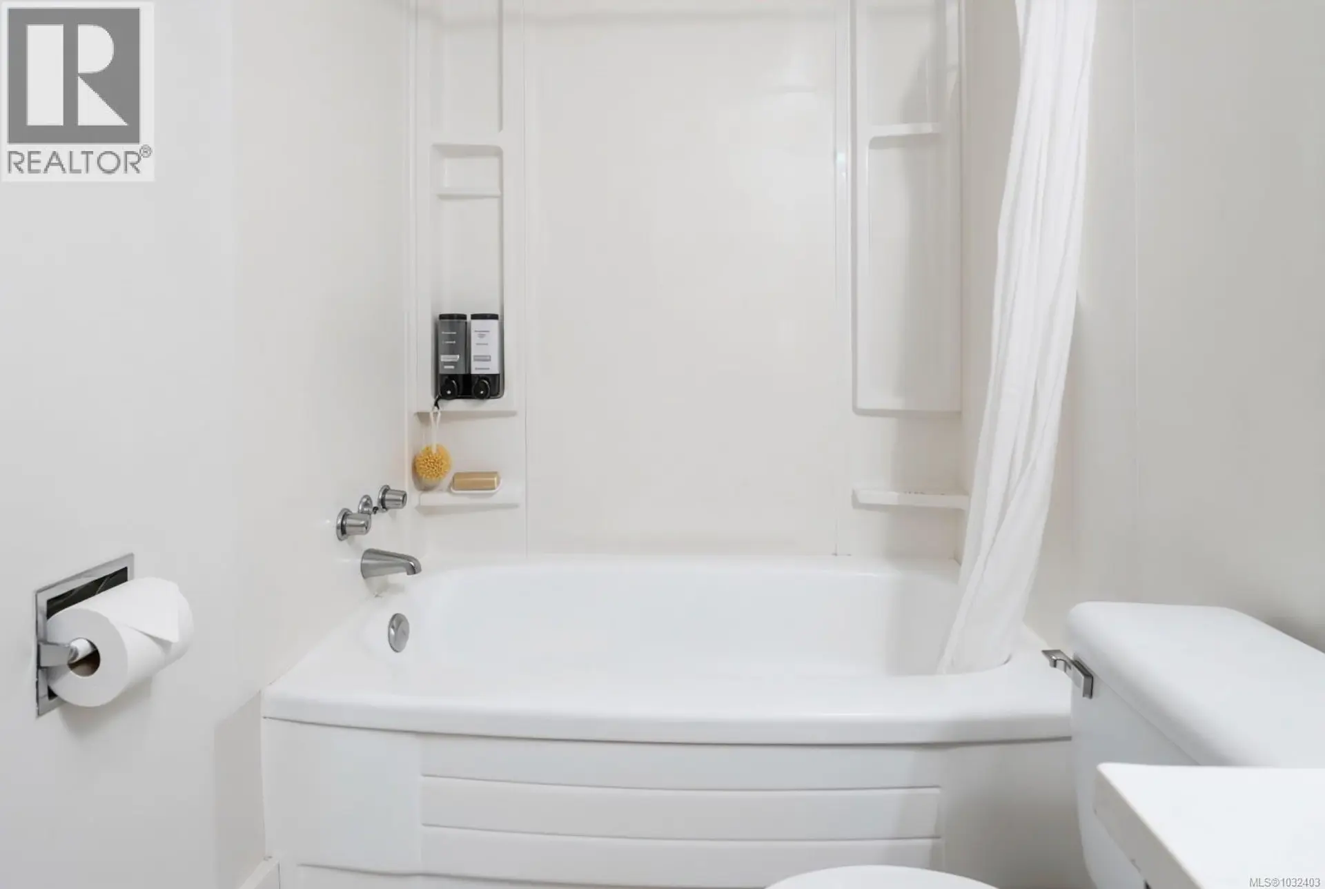 Property at #211 377 DOGWOOD ST, Campbell River, BC