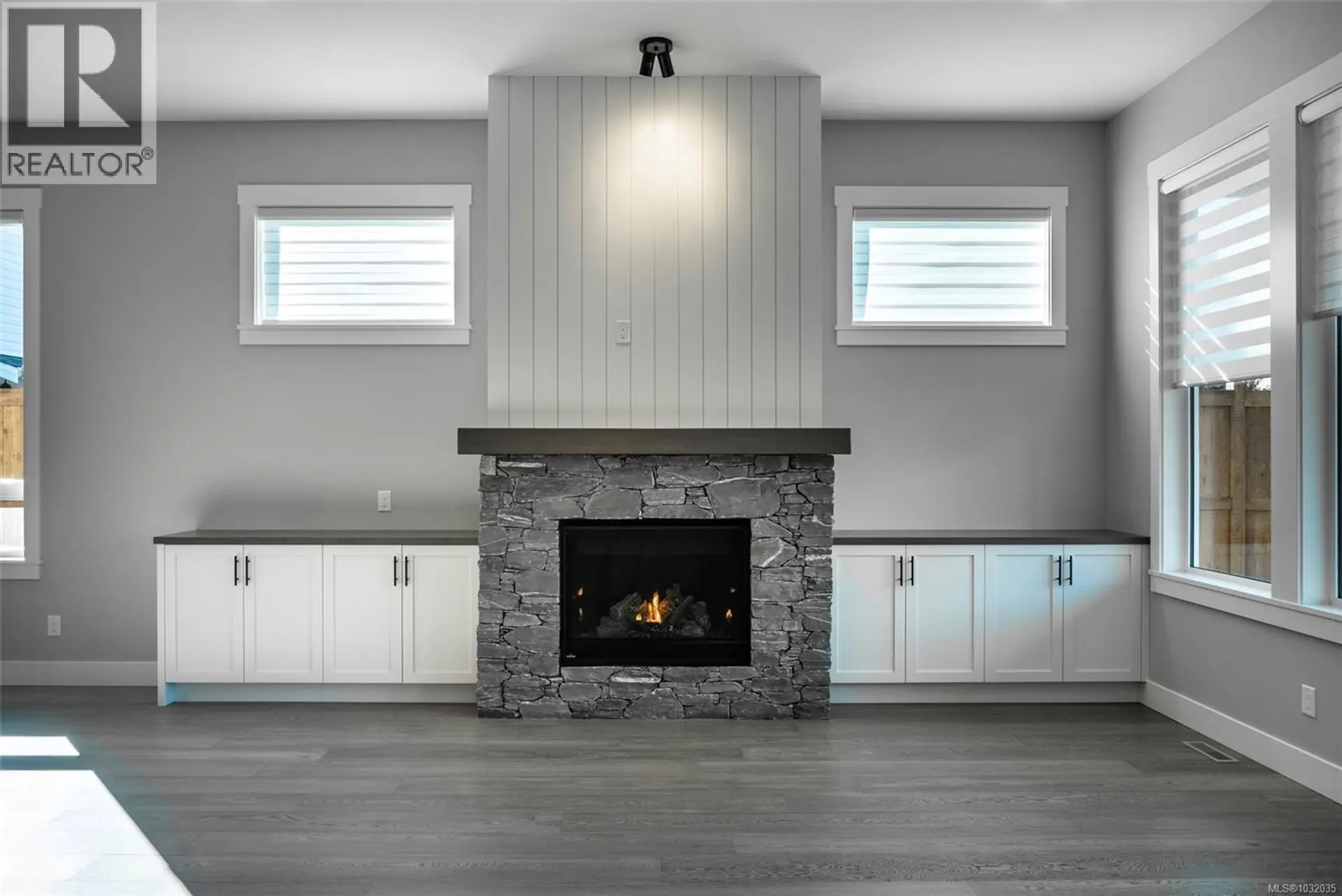 Property at 860 MARINER WAY, Parksville, BC