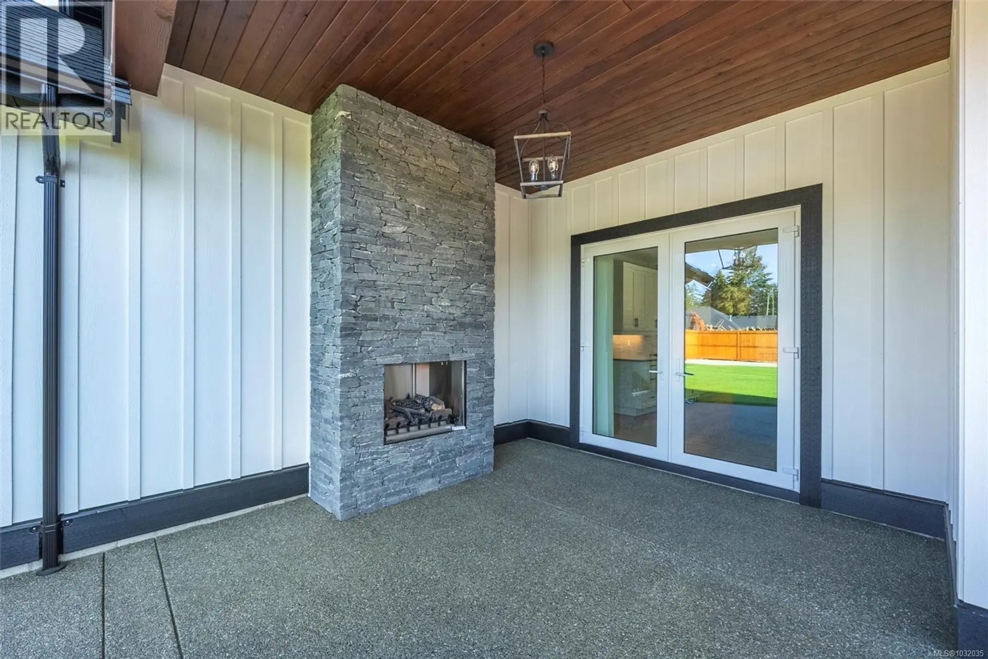 Property at 860 MARINER WAY, Parksville, BC