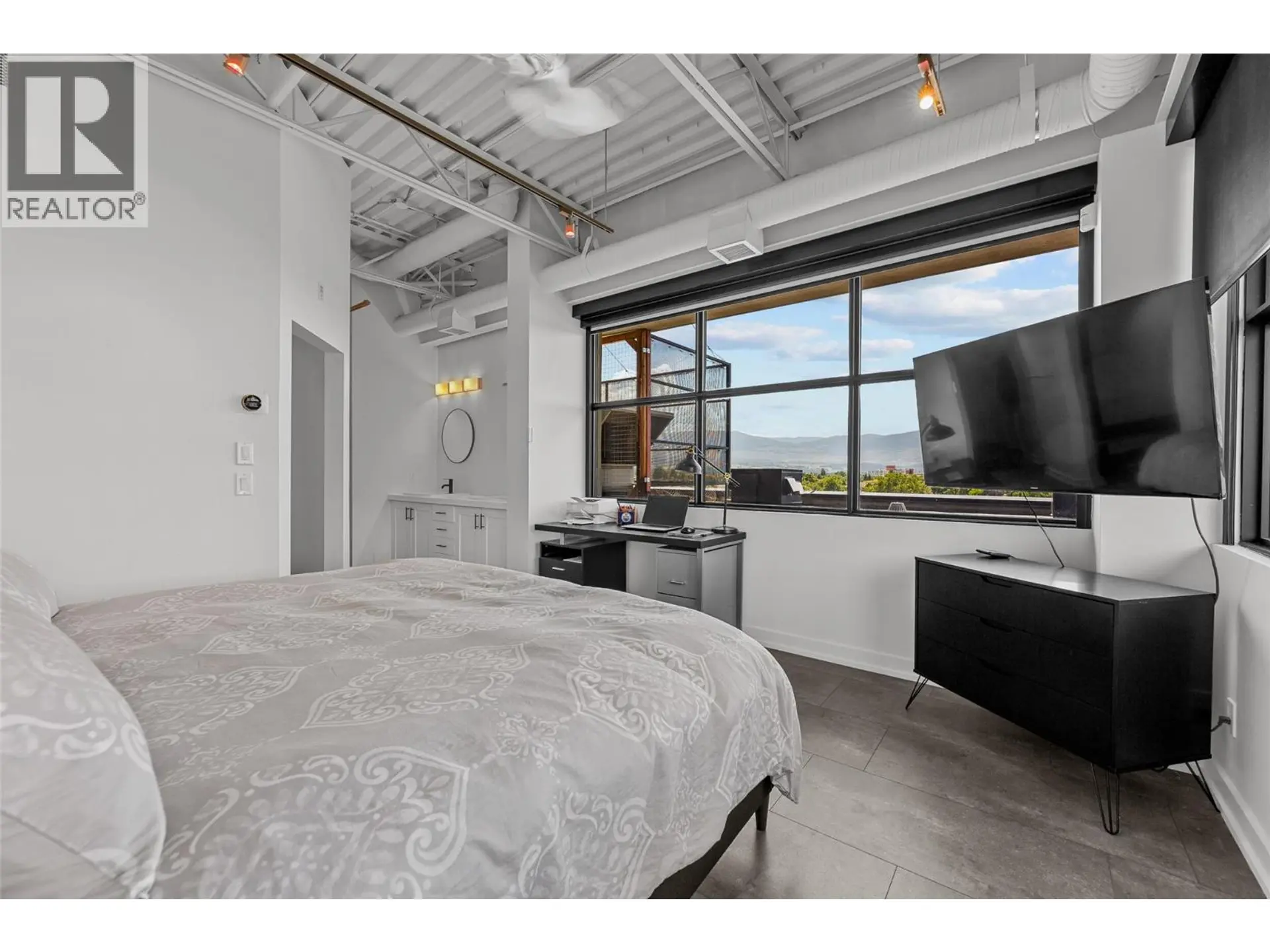 Property at #601 1630 PANDOSY STREET, Kelowna, BC