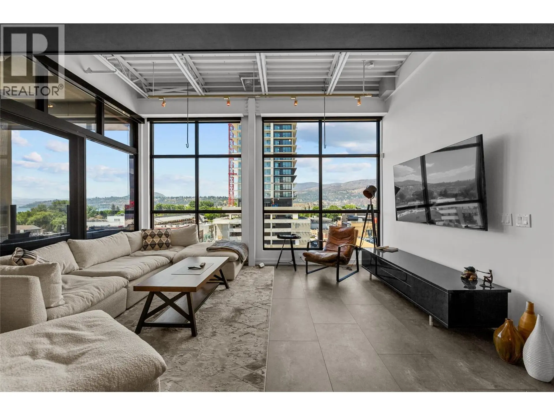 Property at #601 1630 PANDOSY STREET, Kelowna, BC