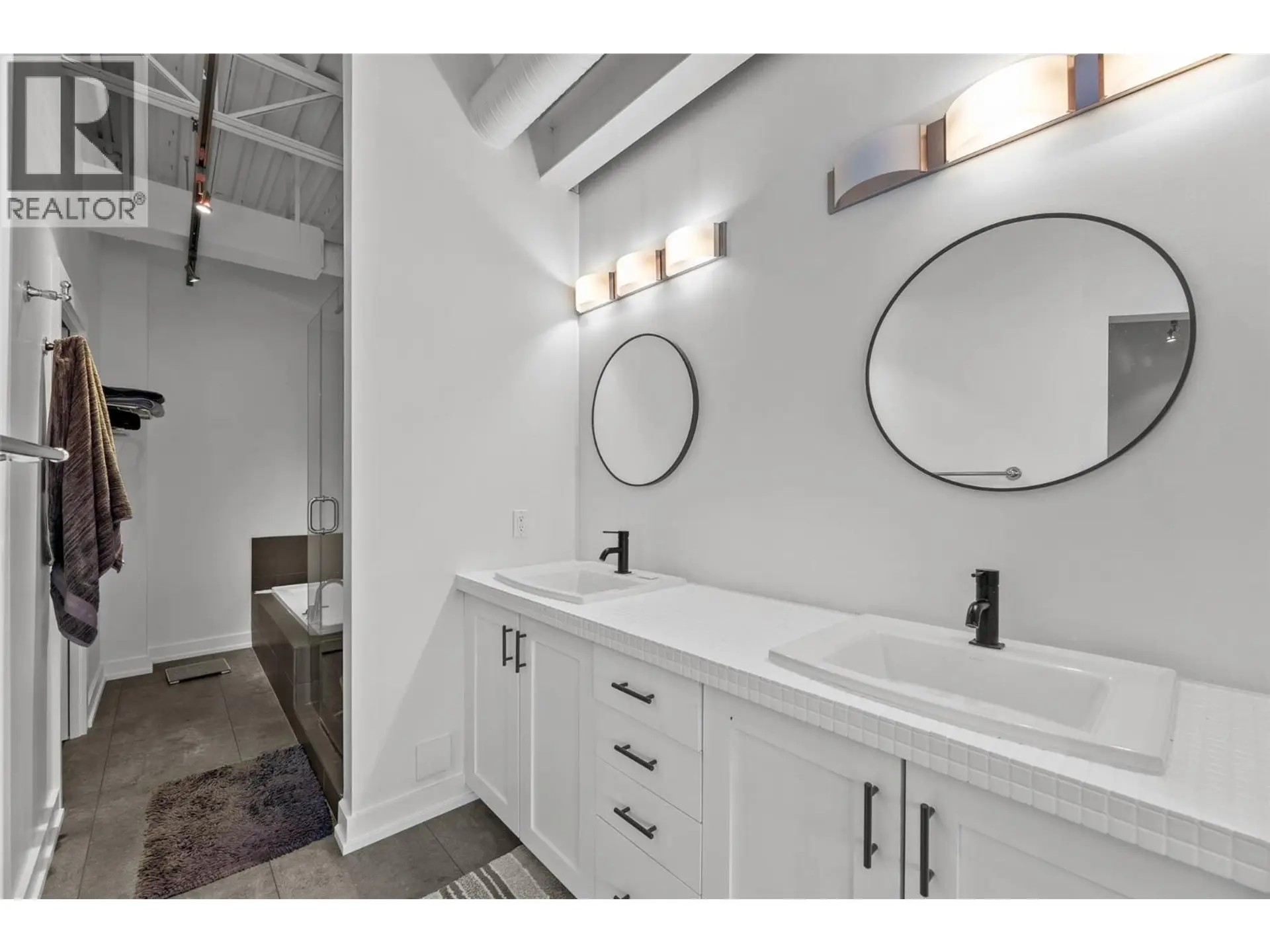 Property at #601 1630 PANDOSY STREET, Kelowna, BC