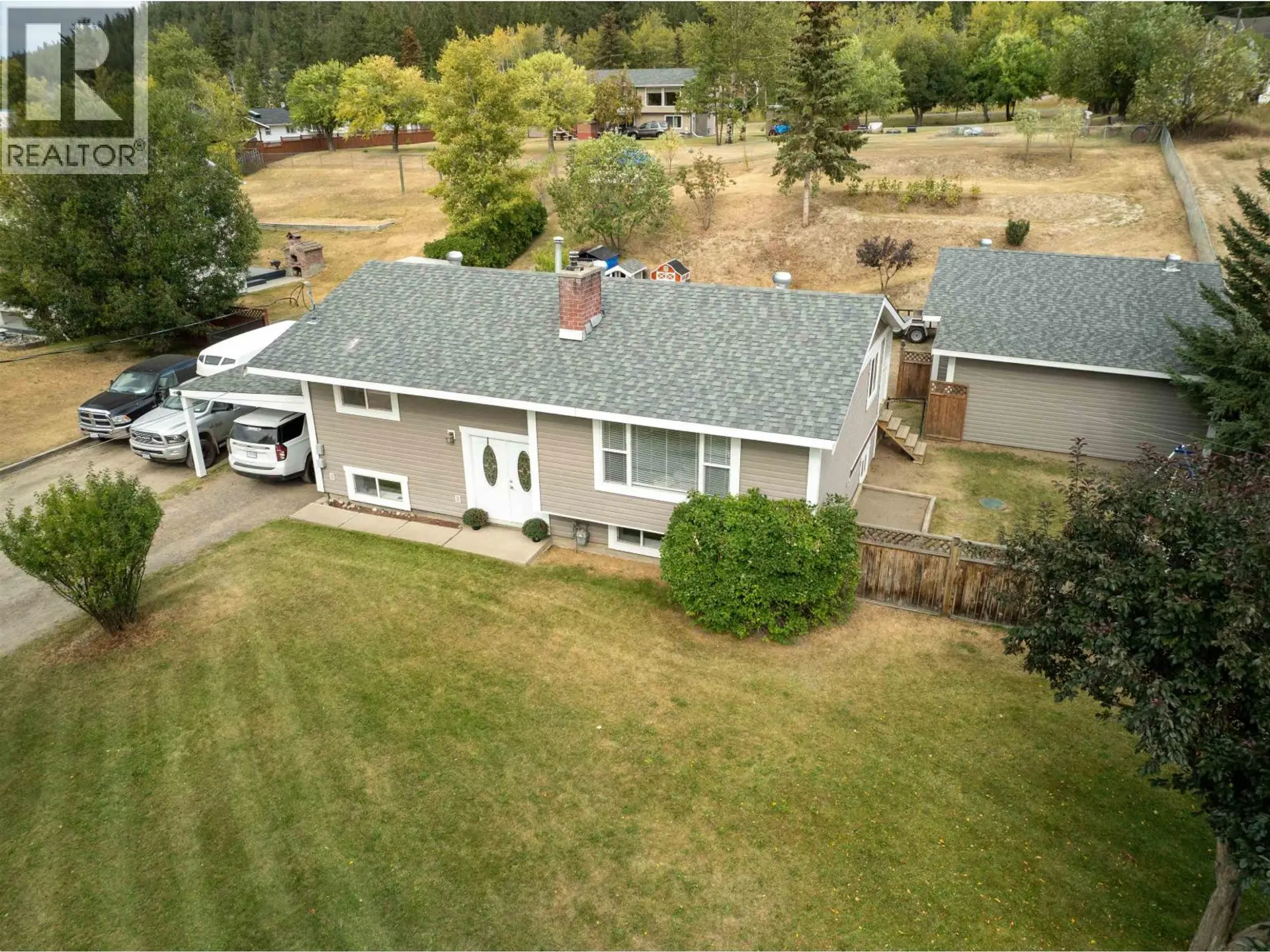 Property at 5665 HORSE LAKE ROAD, 100 Mile House, BC