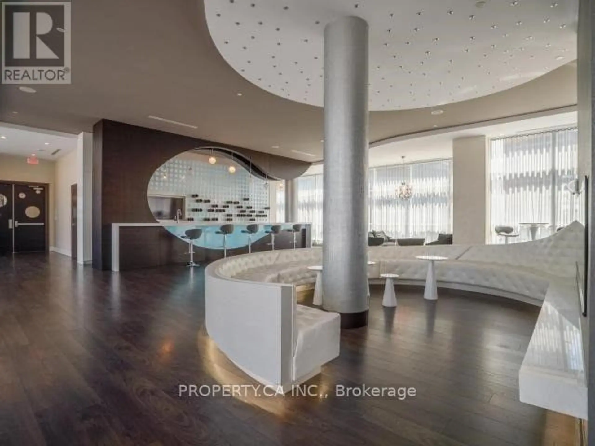#WL08 80 MARINE PARADE DRIVE - Image 17