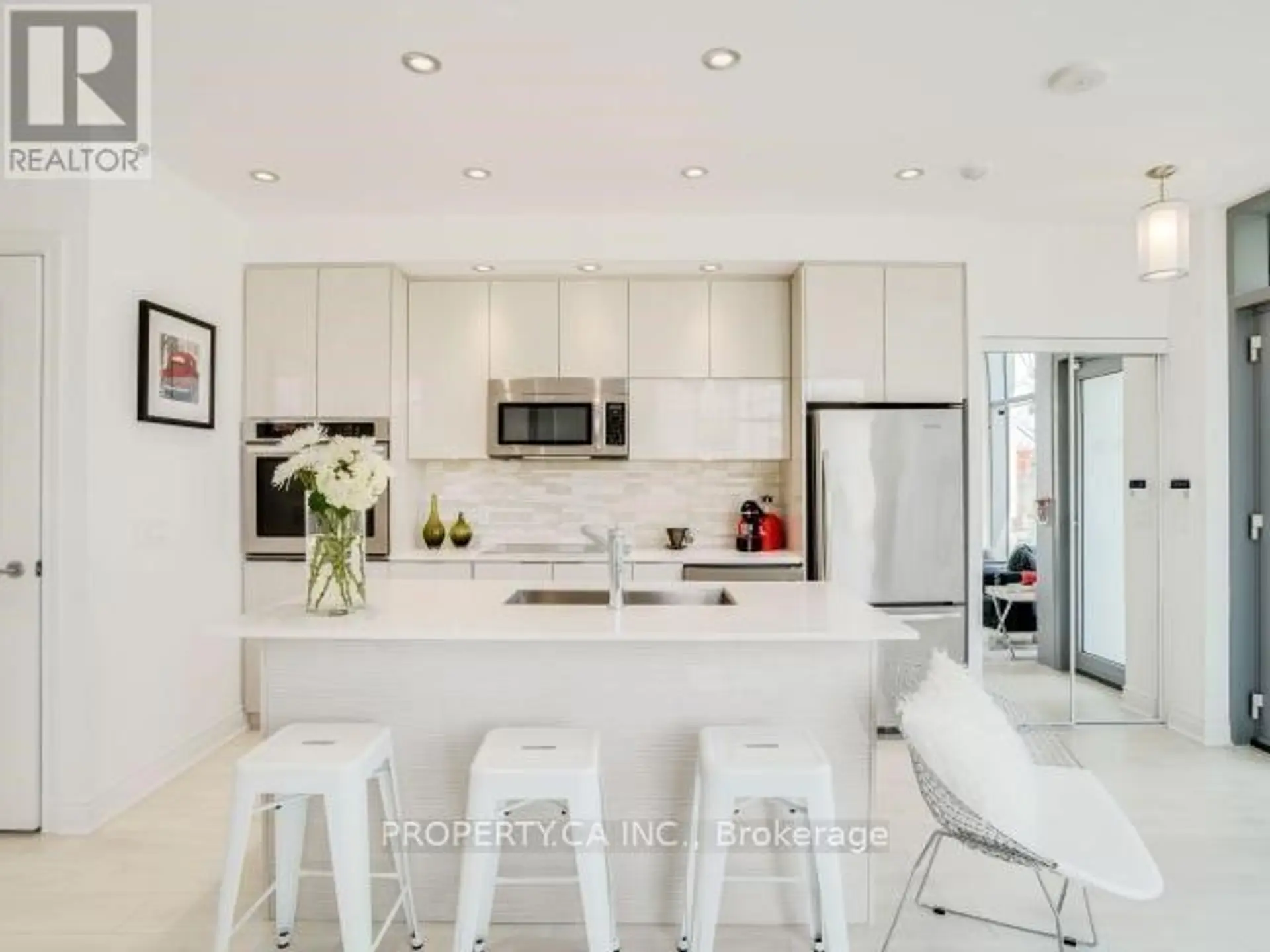 #WL08 80 MARINE PARADE DRIVE - Image 6