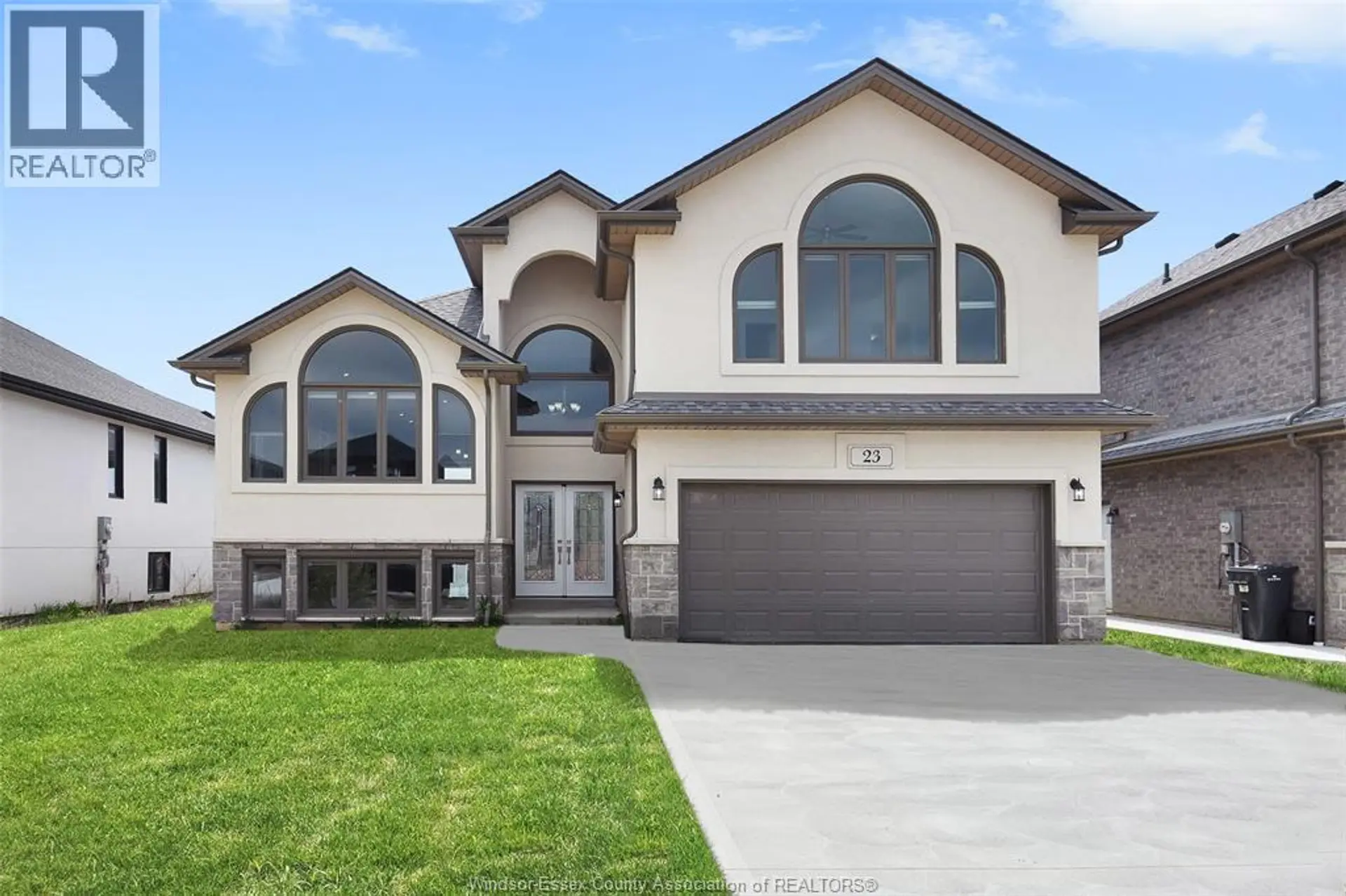 #LOT 44 101 KINGSBRIDGE