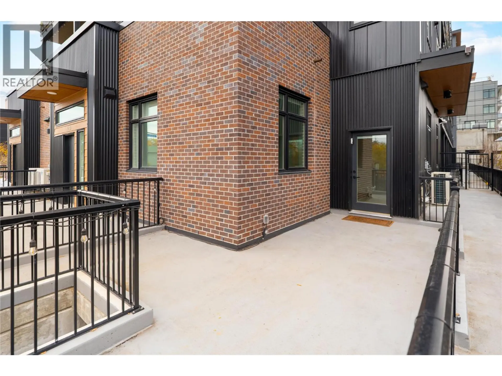 Property at #105 660 CAWSTON AVENUE, Kelowna, BC