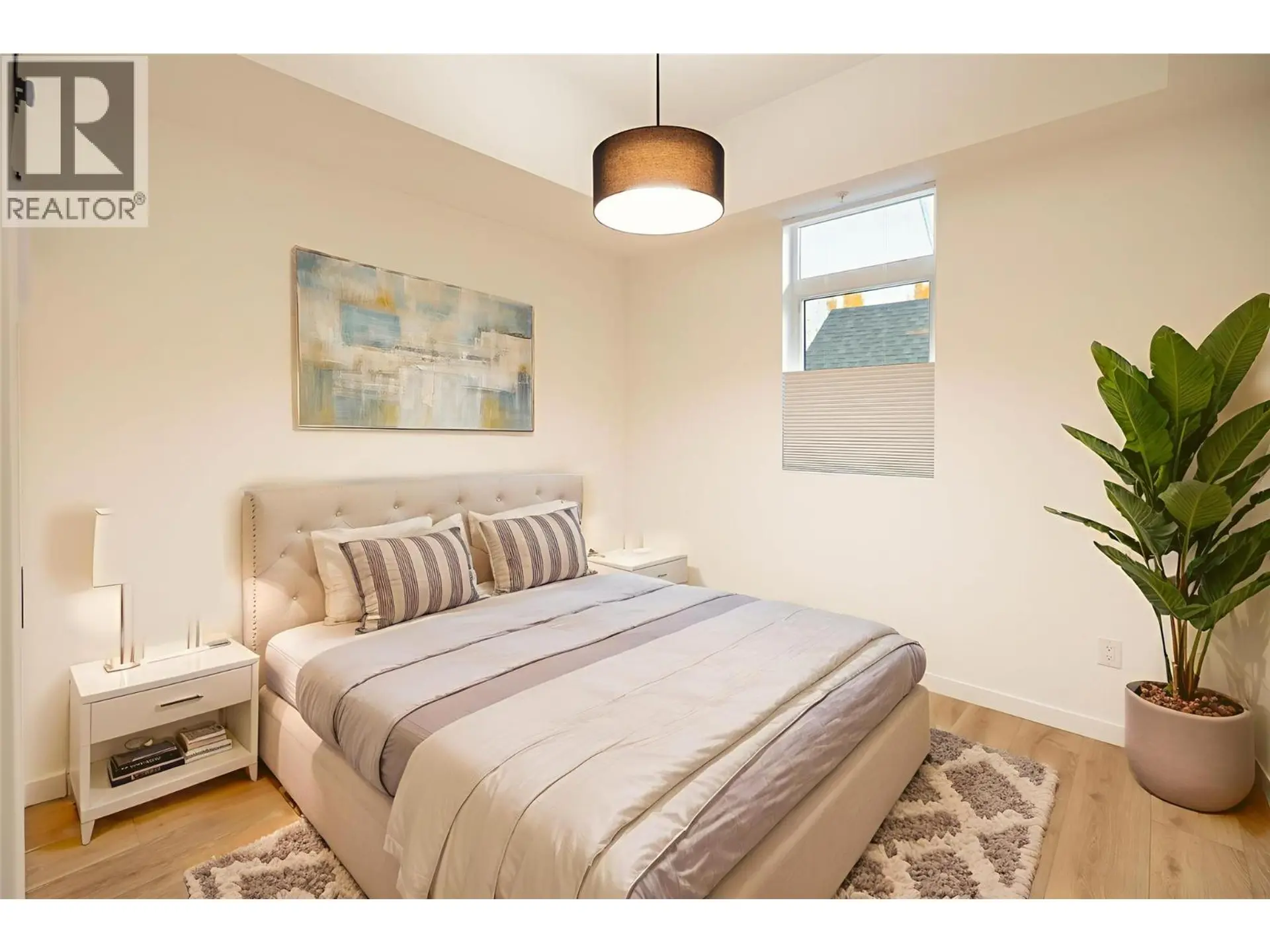 Property at #105 660 CAWSTON AVENUE, Kelowna, BC