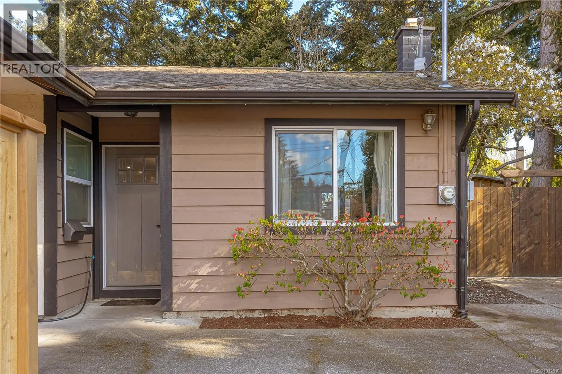 Property at #B 614 Evans Dr, Colwood, BC
