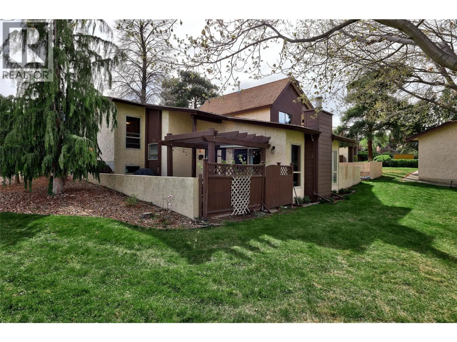 Property at #21 250 PEMBERTON TERRACE, Kamloops, BC