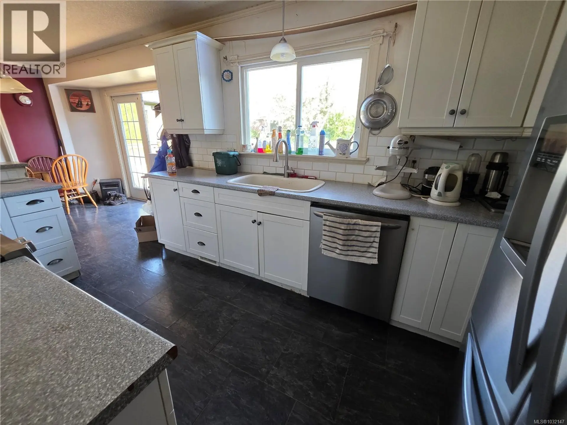 Property at 4027 STEEDE AVE, Port Alberni, BC