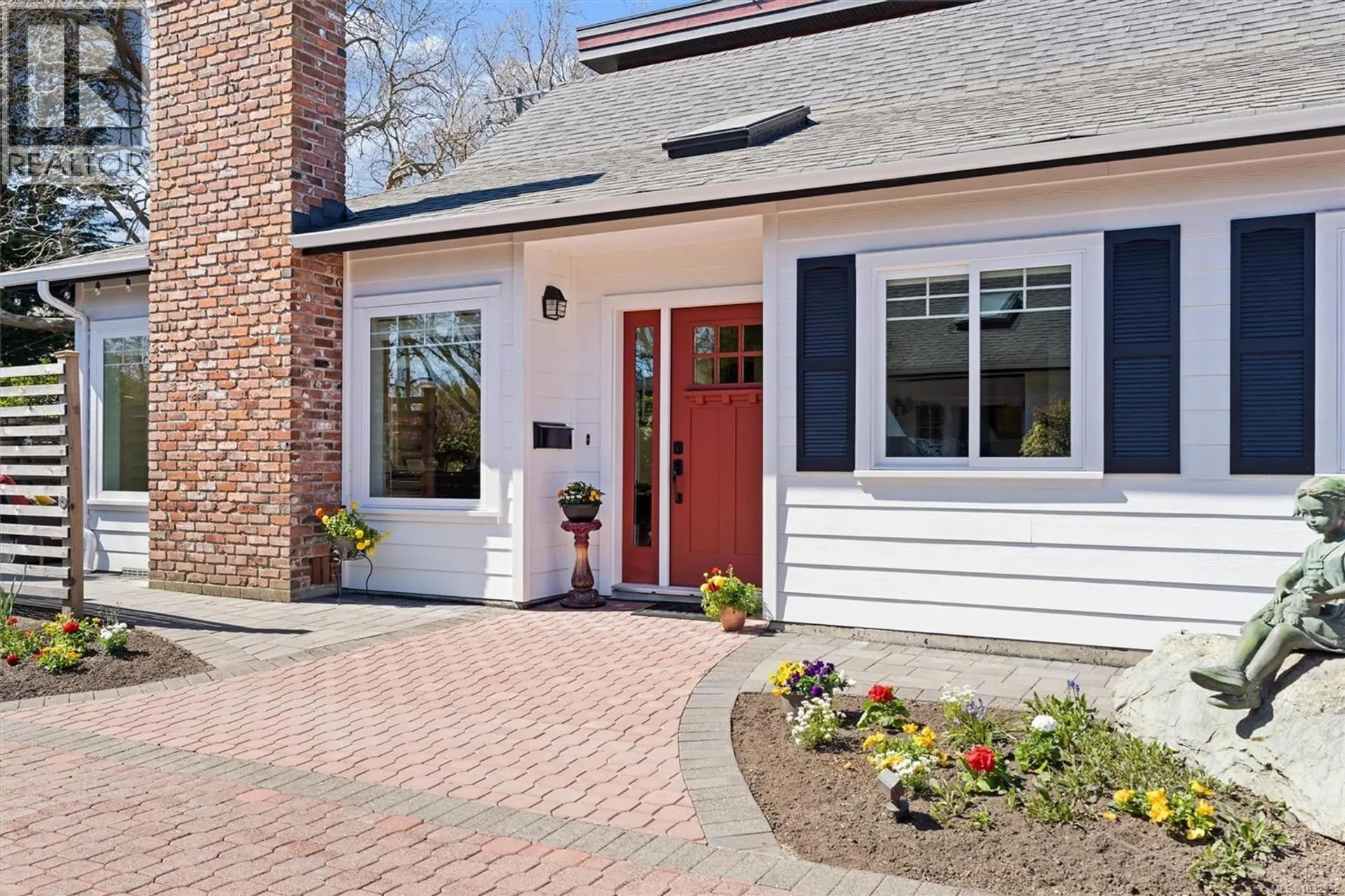 Property at 2590 Sinclair Rd, Saanich, BC