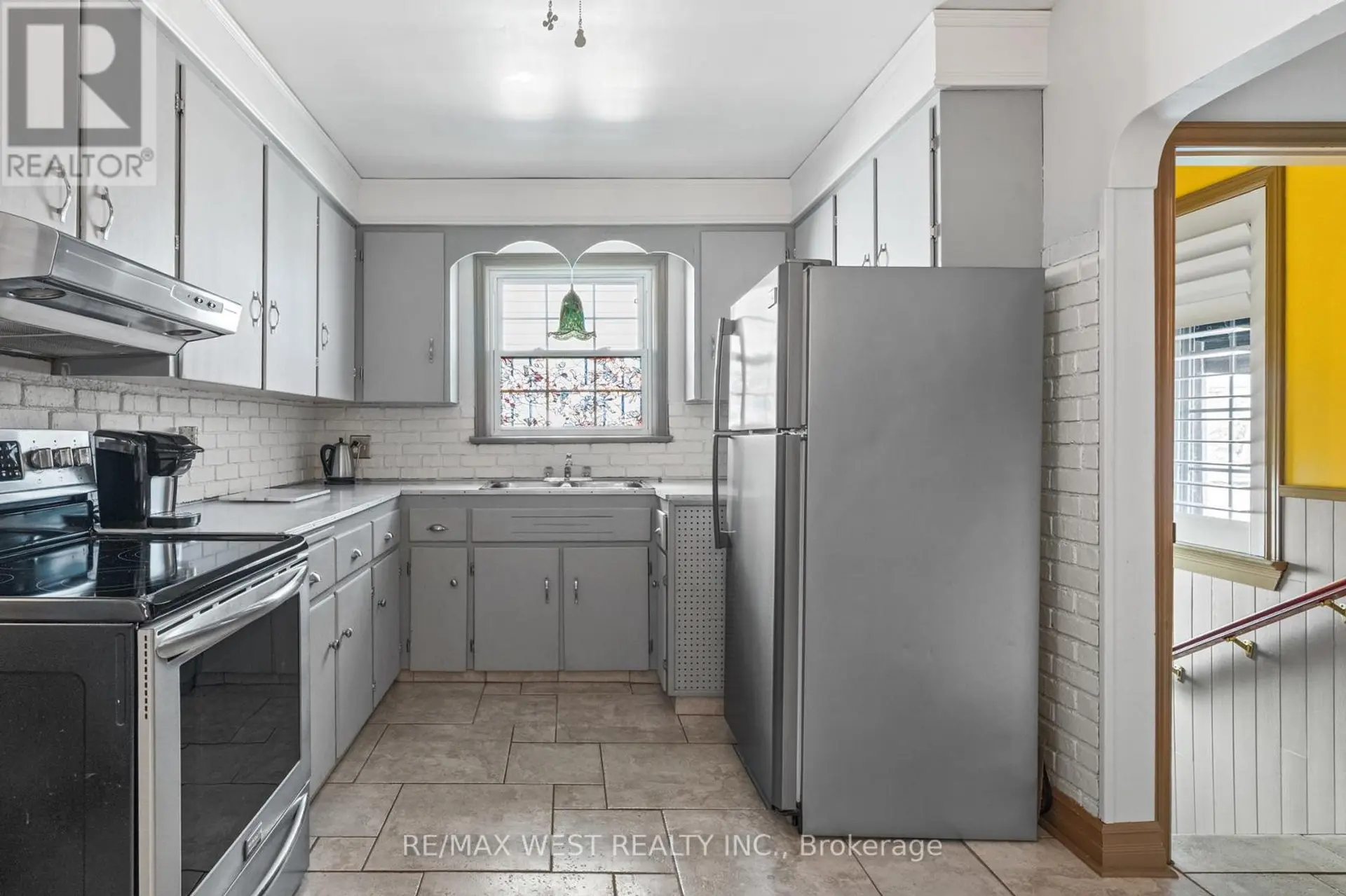 5533 ONTARIO AVENUE - Image 8