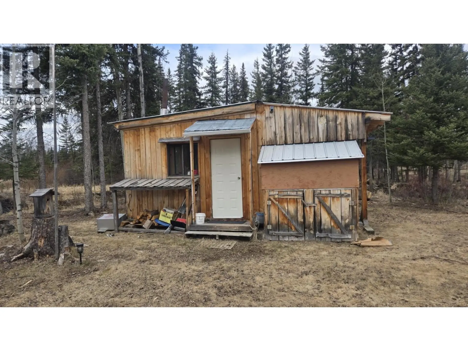 Property at 6534 HORSE LAKE FOREST SERVICE ROAD, 100 Mile House, BC