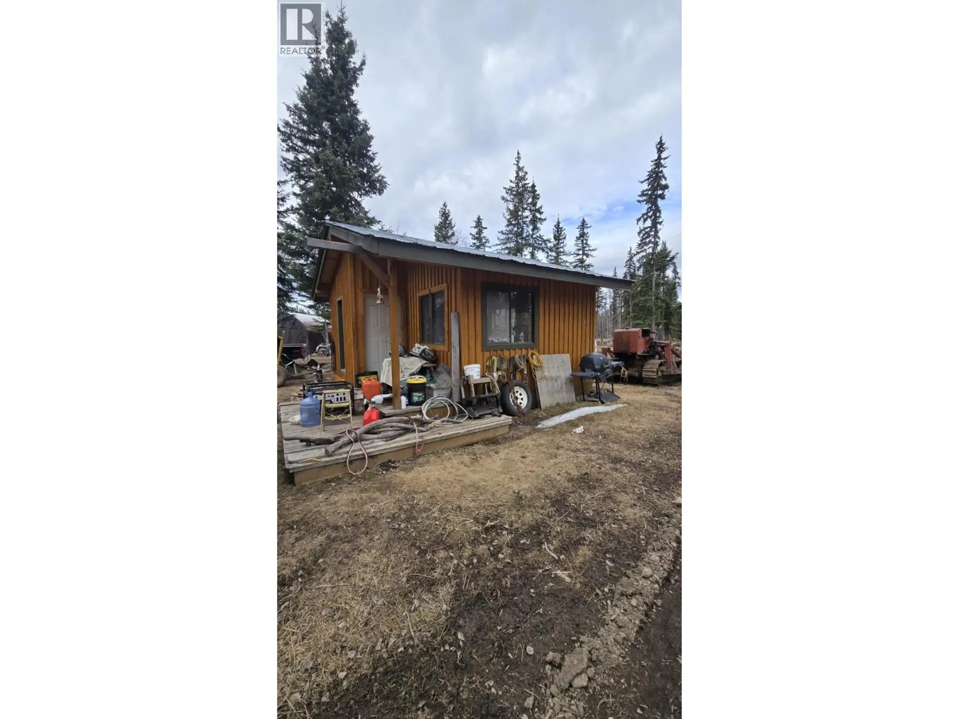 Property at 6534 HORSE LAKE FOREST SERVICE ROAD, 100 Mile House, BC