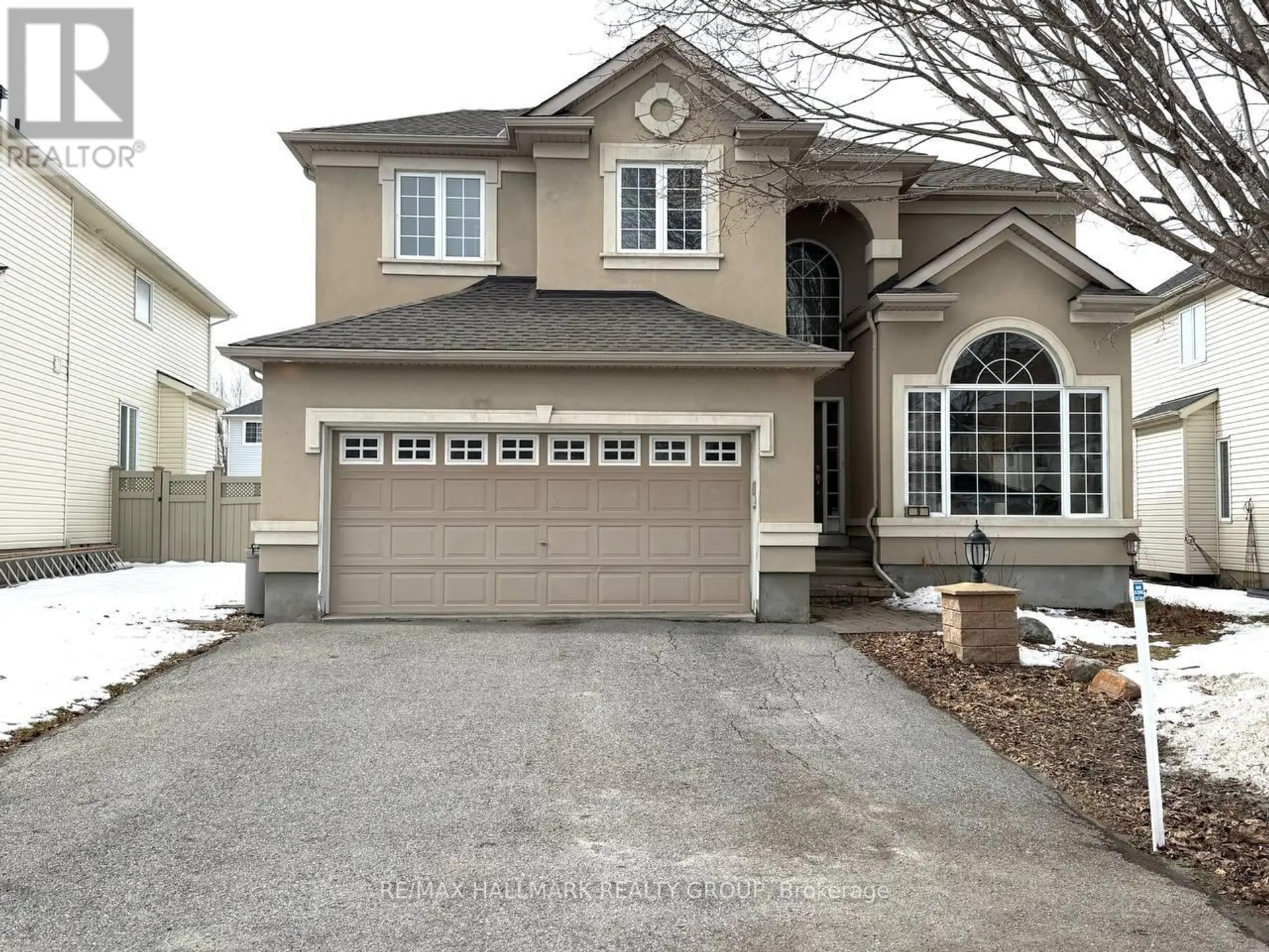 9 BLACKSHIRE CIRCLE - Image 1
