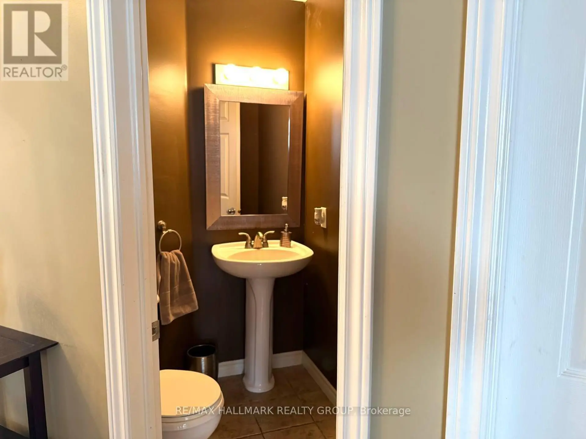 9 BLACKSHIRE CIRCLE - Image 18