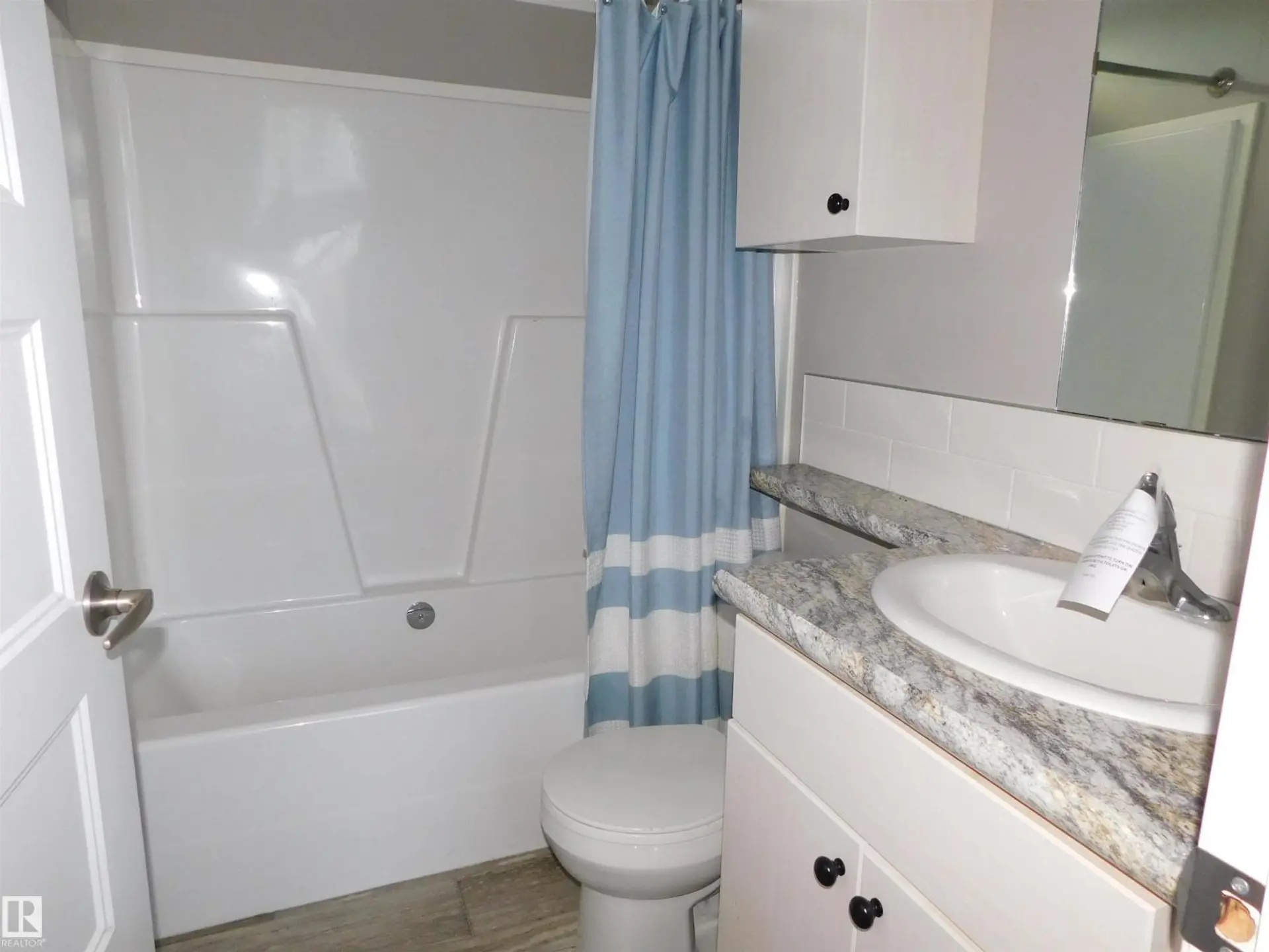 #605 53509 RGE ROAD 60 - Image 9