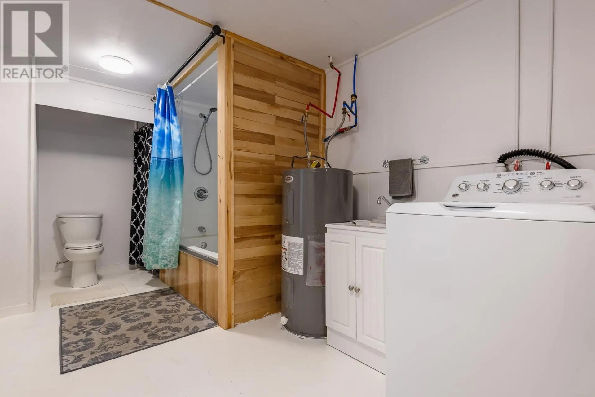 Property at 17 BISHOP AVENUE, Pasadena, NL