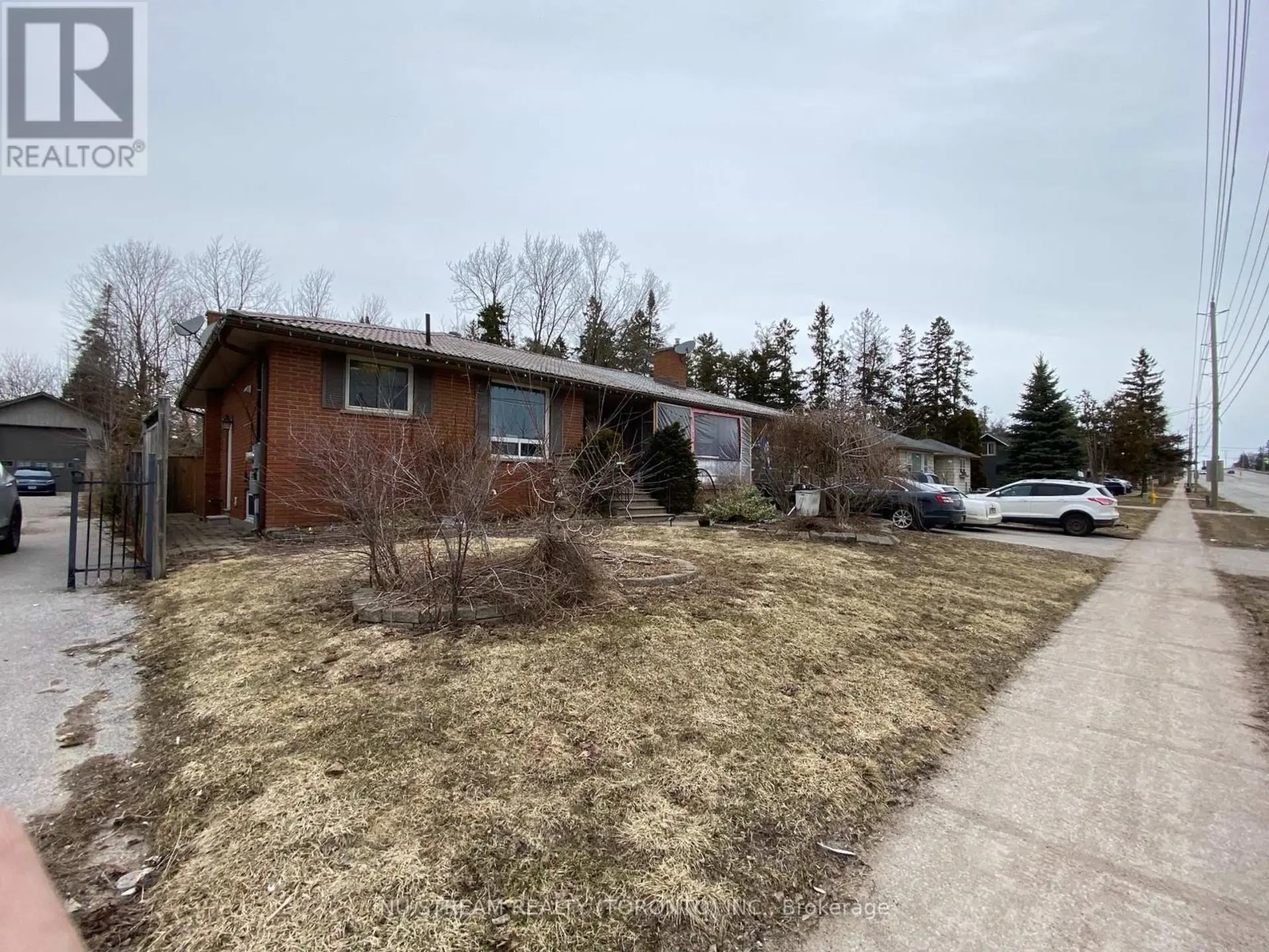 536 BIG BAY POINT ROAD - Image 1