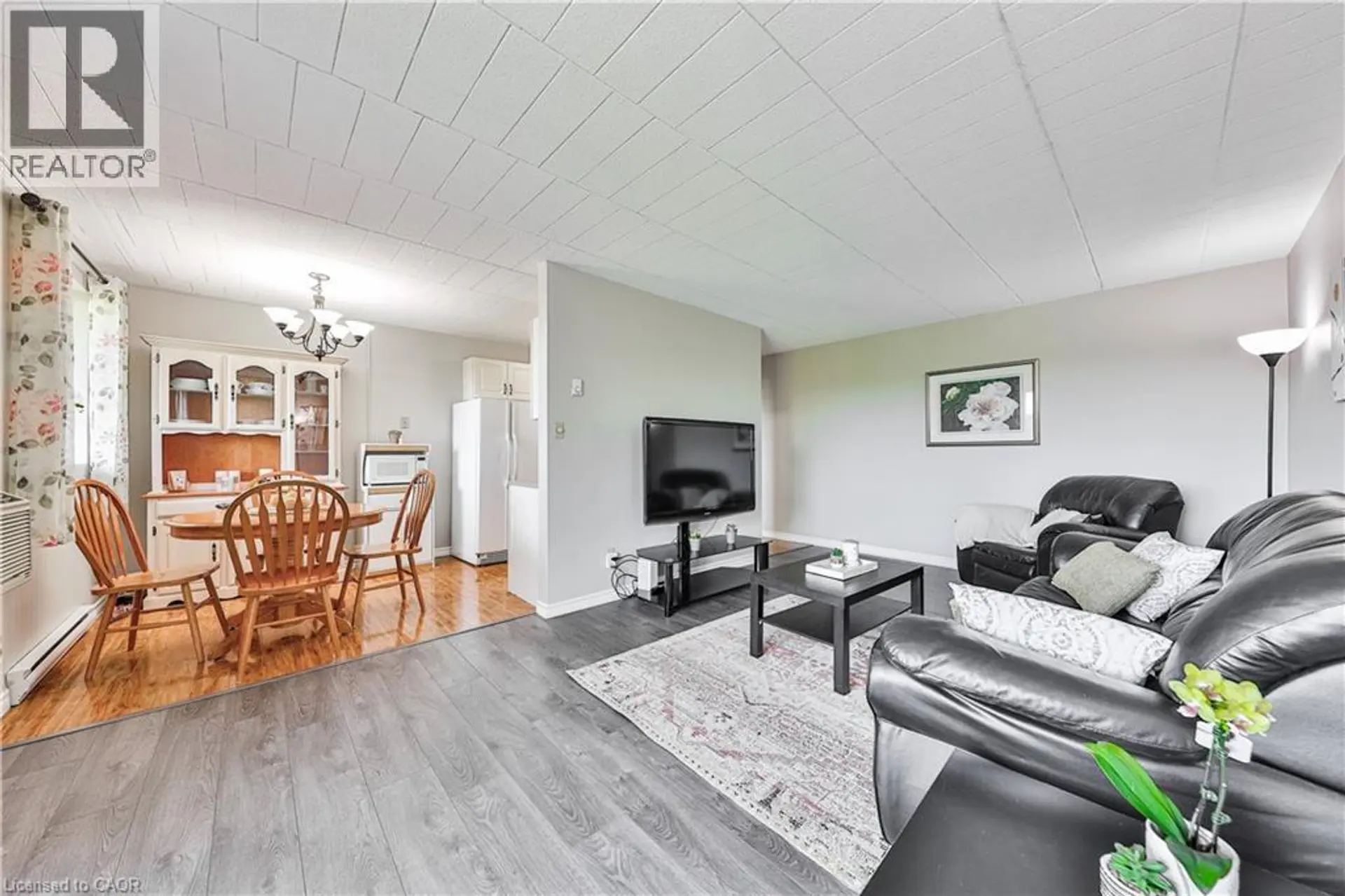 #411 29 WEST Avenue - Image 4