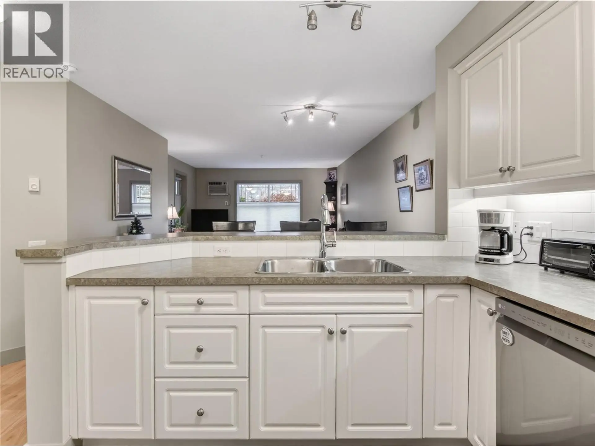 Property at #109 515 HOUGHTON ROAD, Kelowna, BC