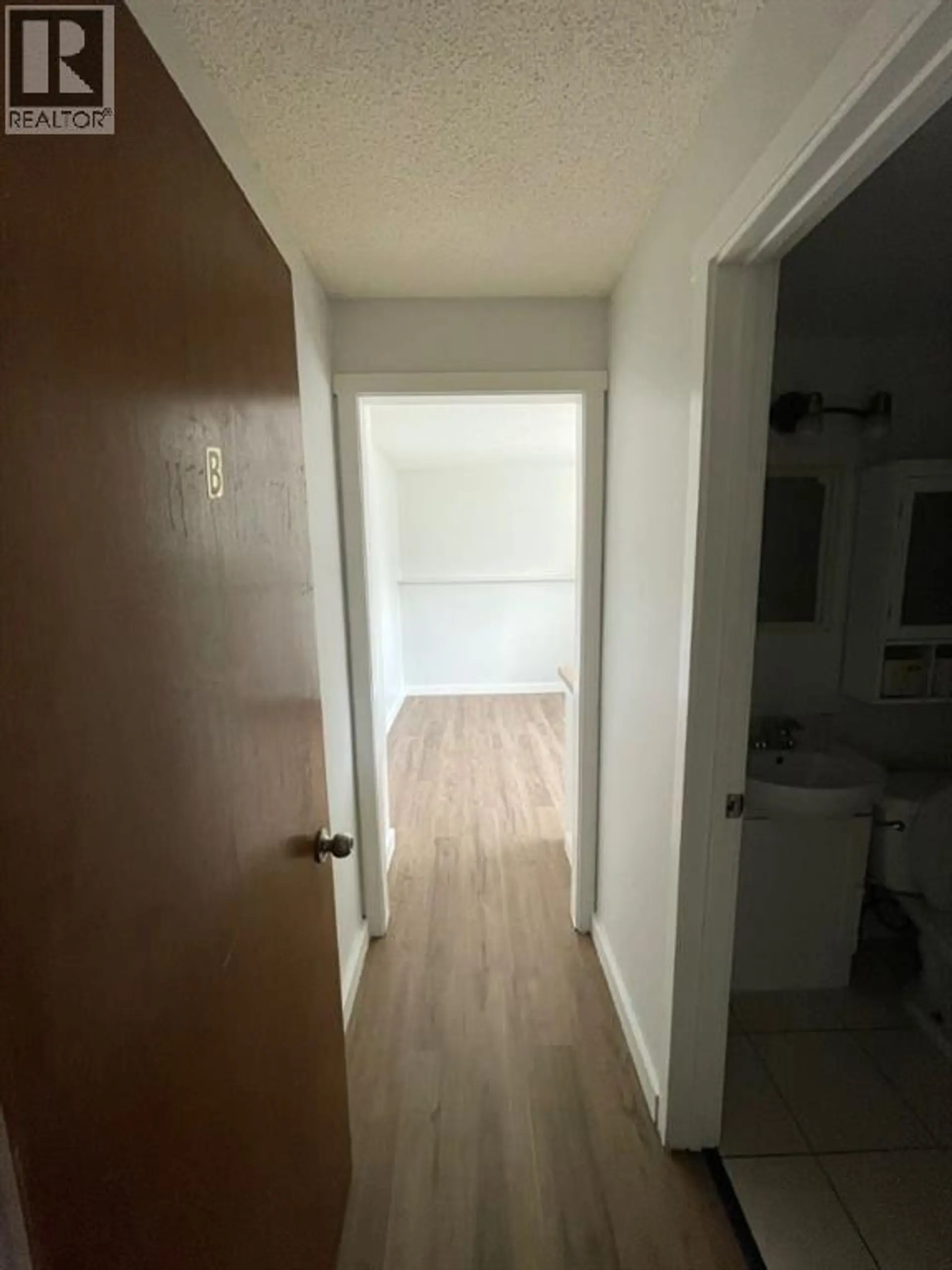10132 102 AVENUE - Image 7