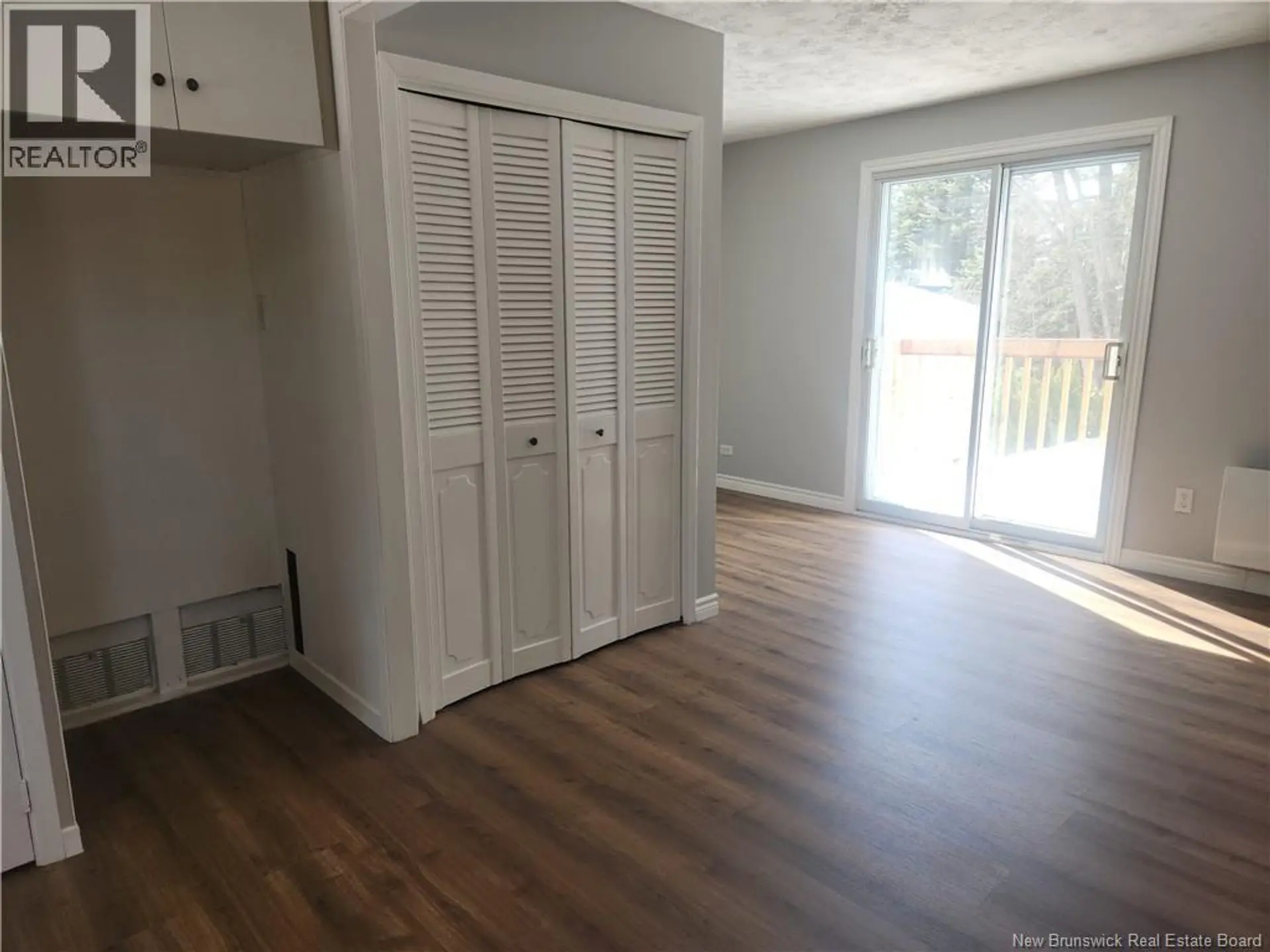 34 SCOUT STREET - Image 5