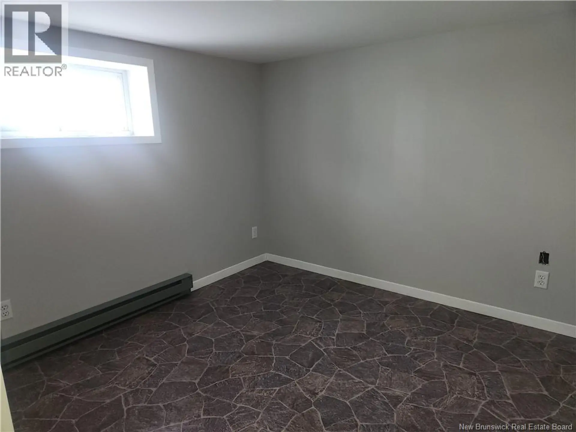 34 SCOUT STREET - Image 12