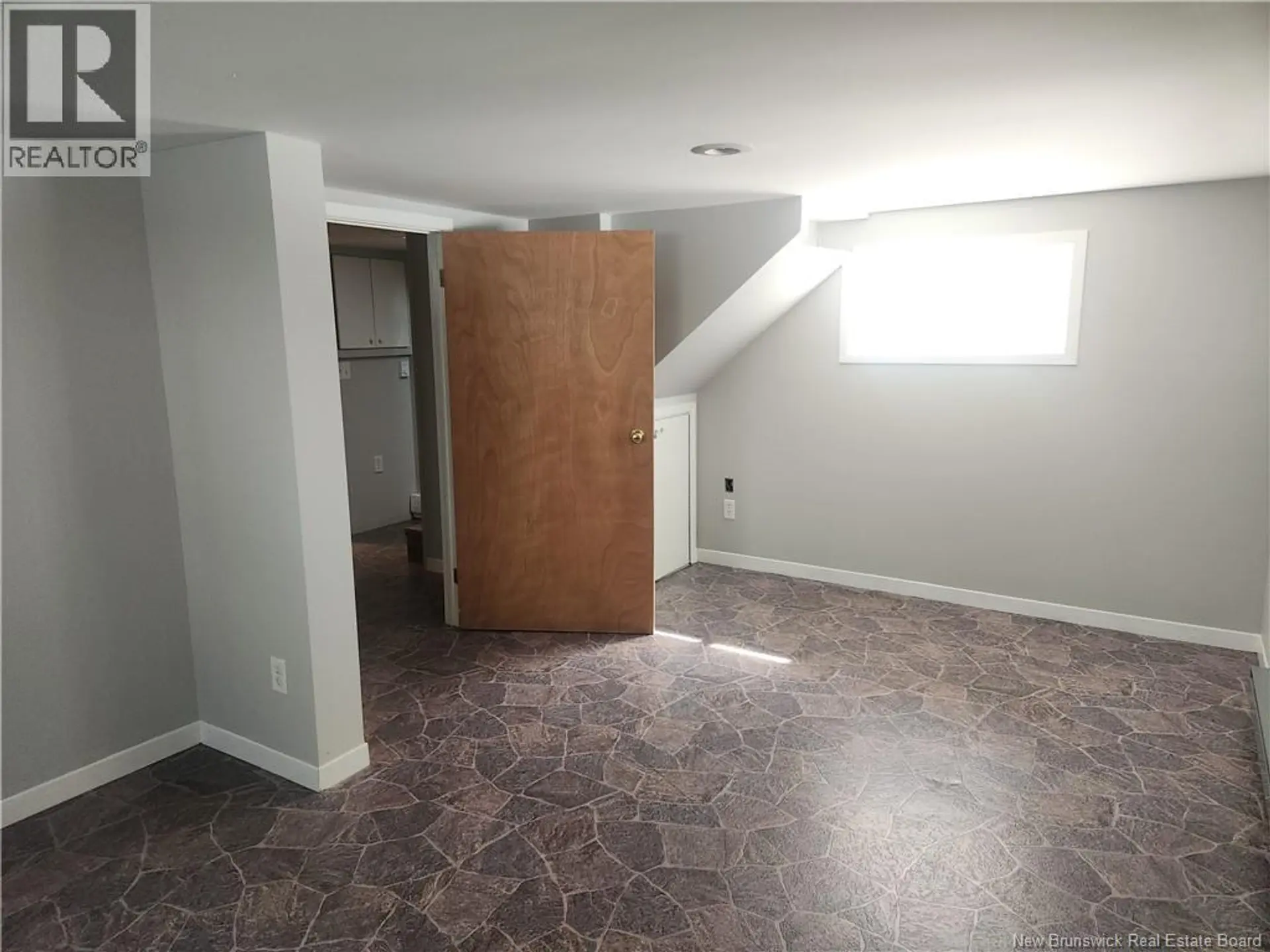 34 SCOUT STREET - Image 10