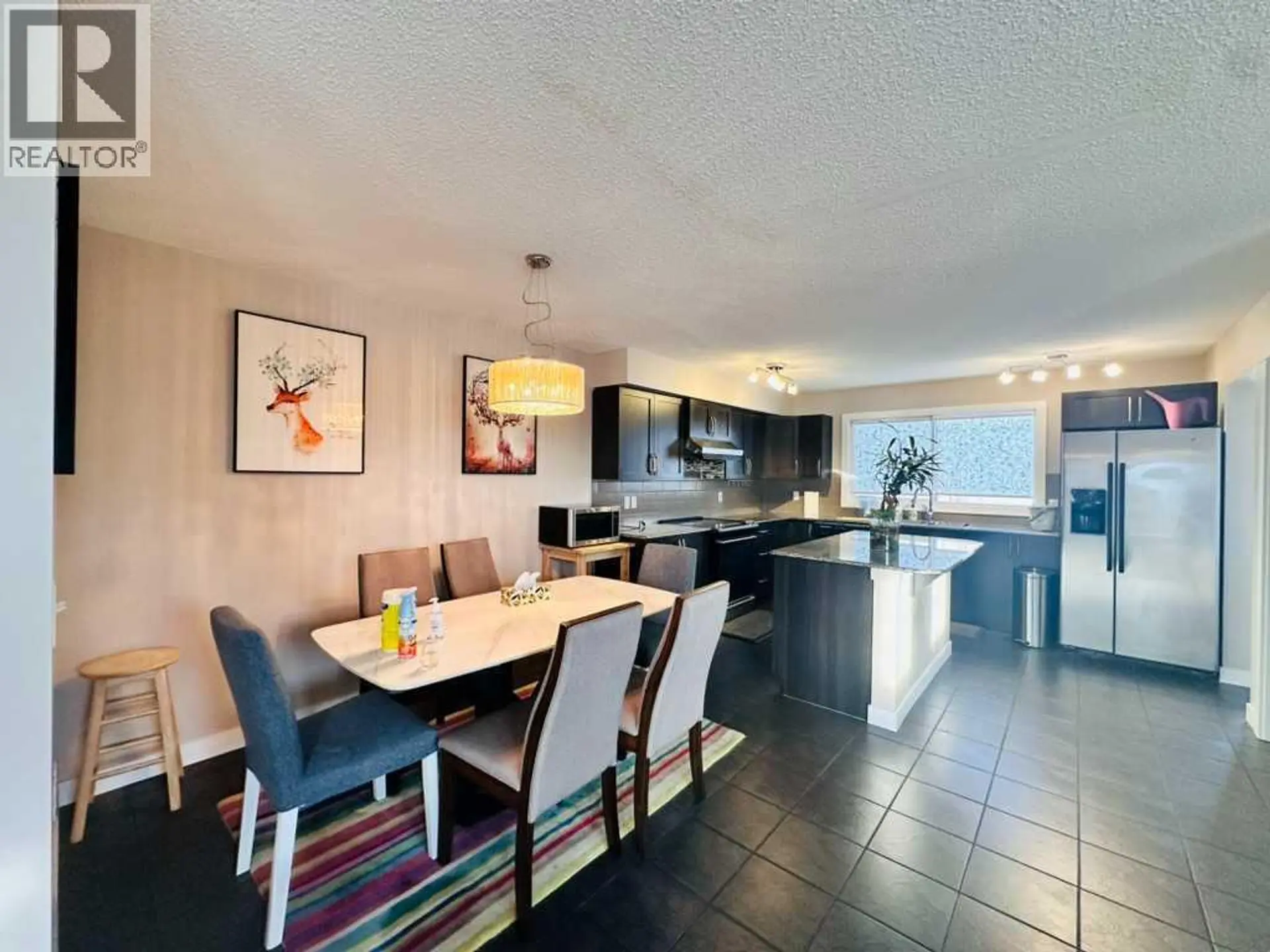 225 panatella Square NW - Image 3