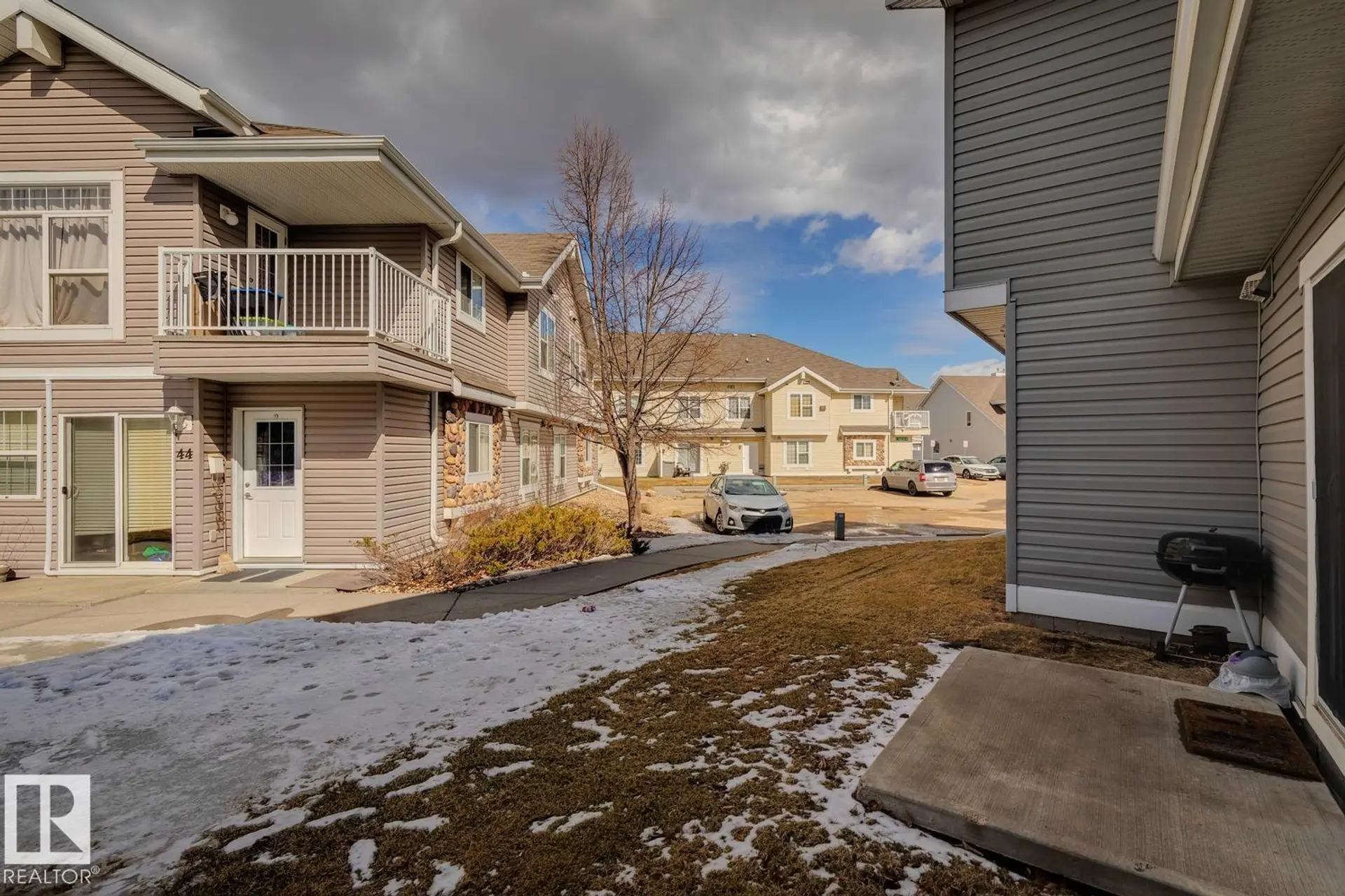 #52 150 EDWARDS DR SW - Image 15
