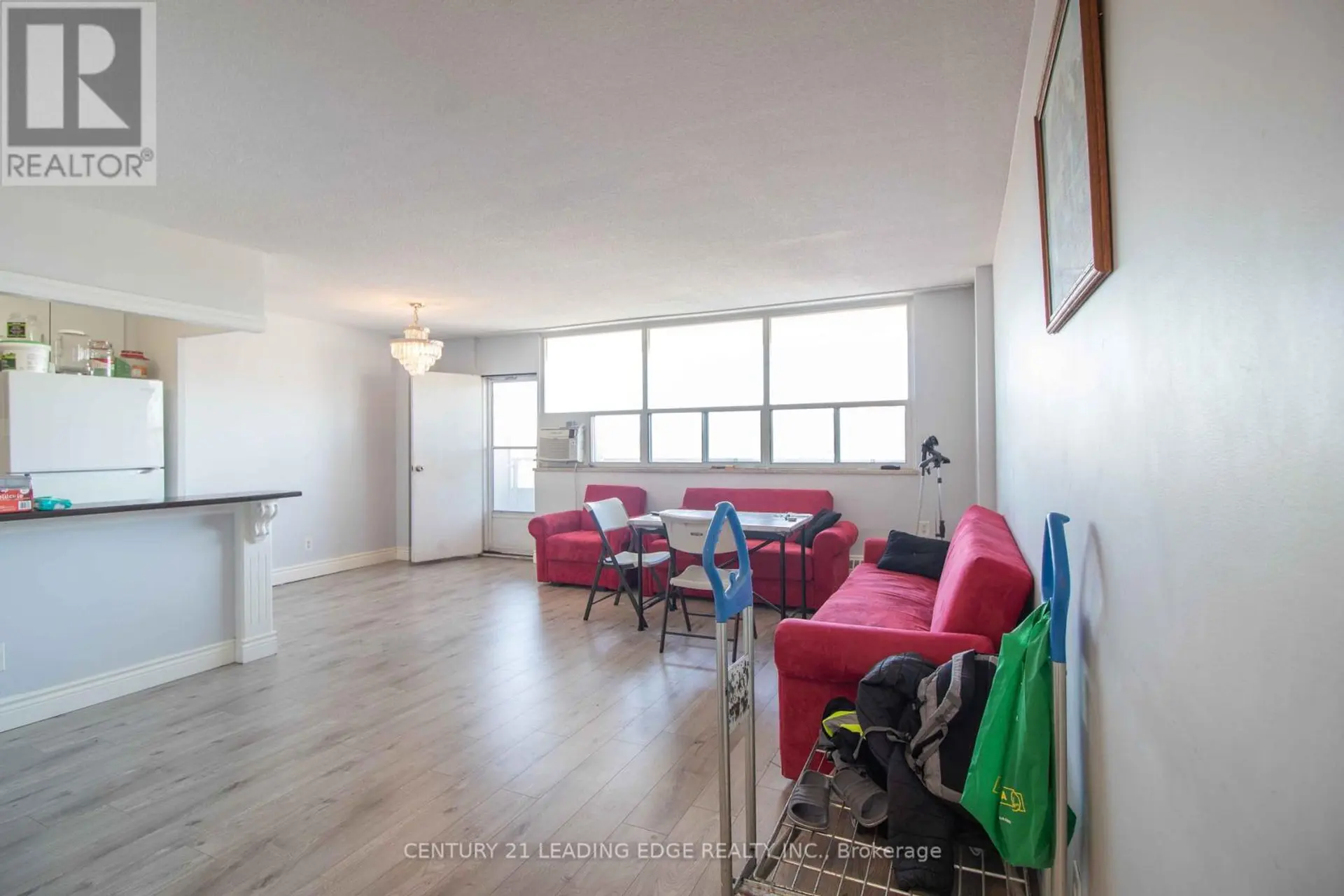 #703 80 GRANDRAVINE DRIVE - Image 6