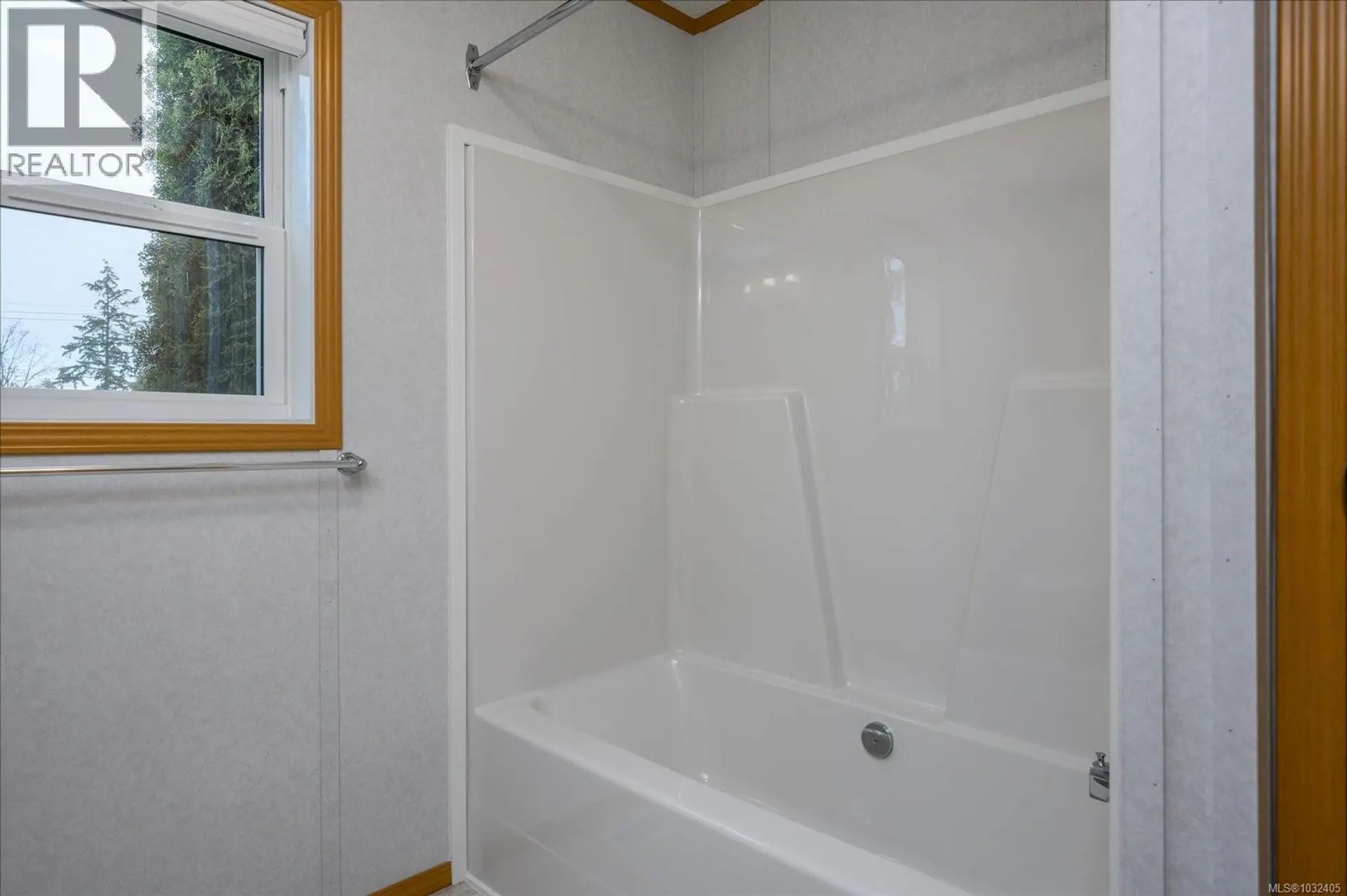 Property at #21 6820 Parklands Pl, Lantzville, BC