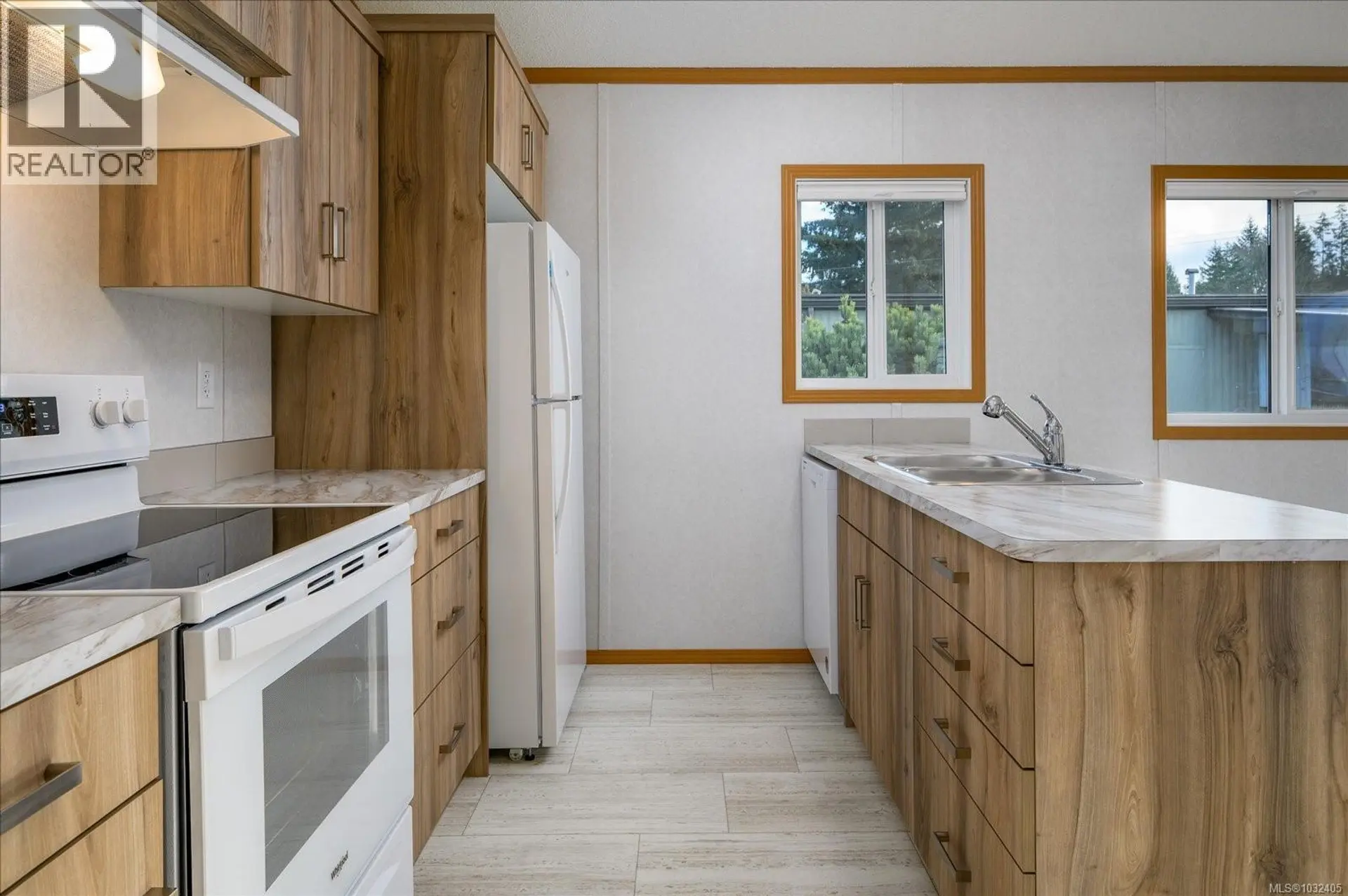 Property at #21 6820 Parklands Pl, Lantzville, BC