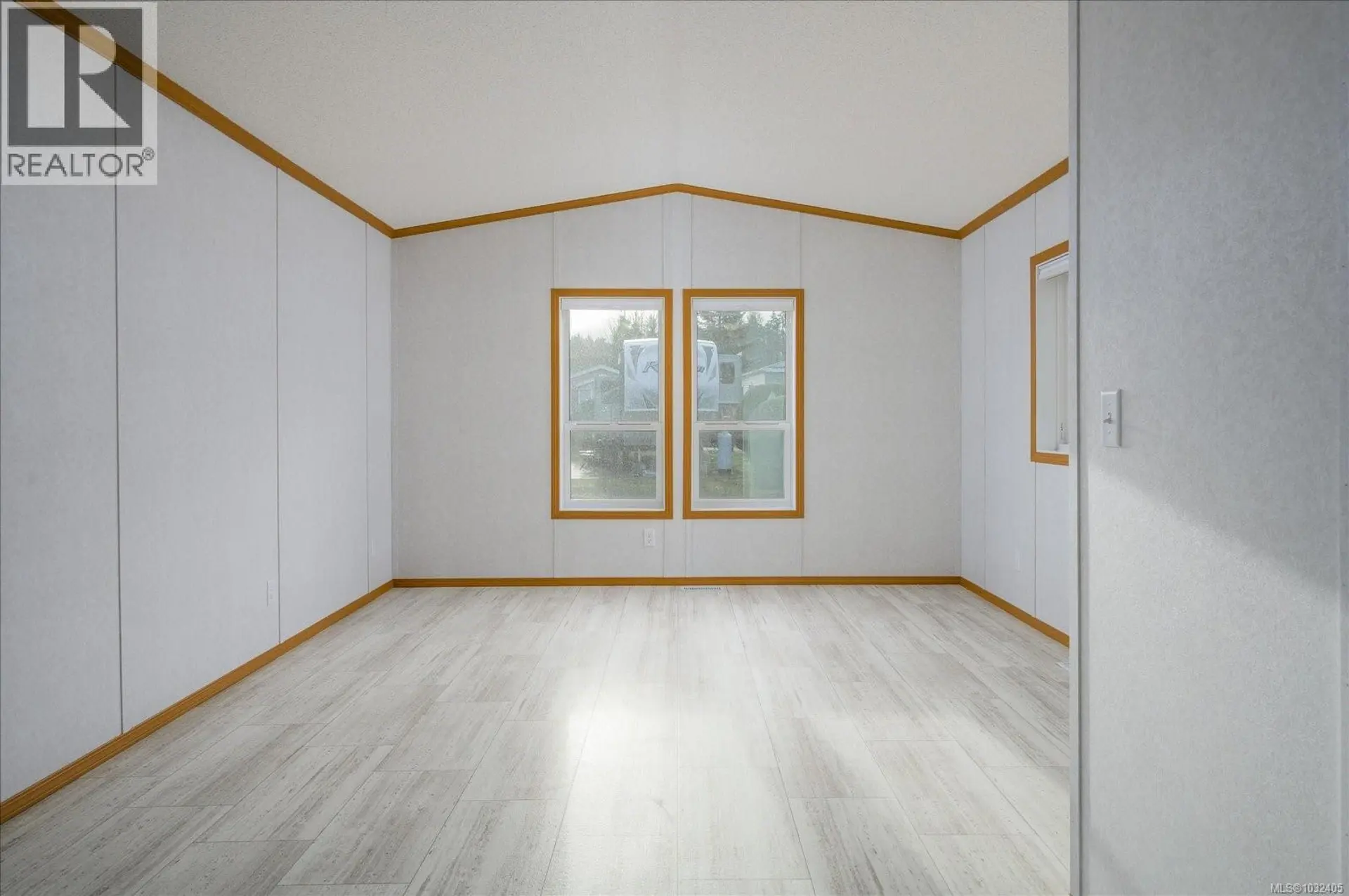 Property at #21 6820 Parklands Pl, Lantzville, BC