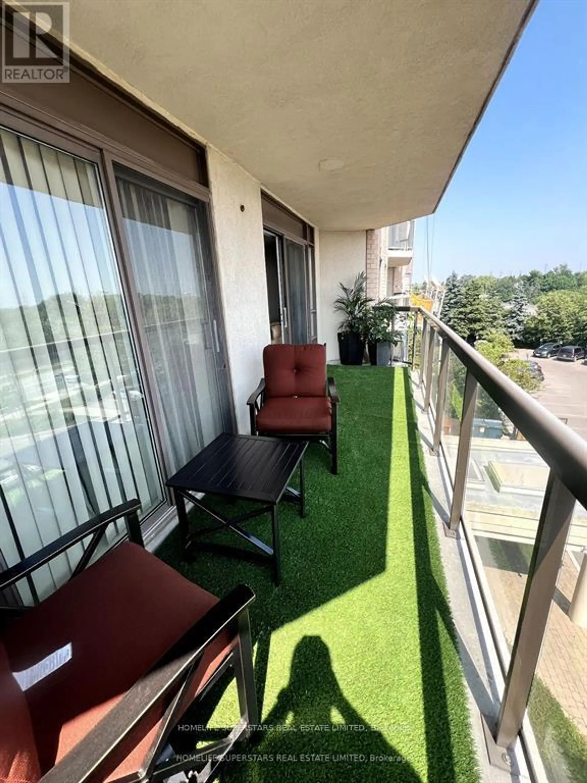 #416 300 RAY LAWSON BOULEVARD - Image 9