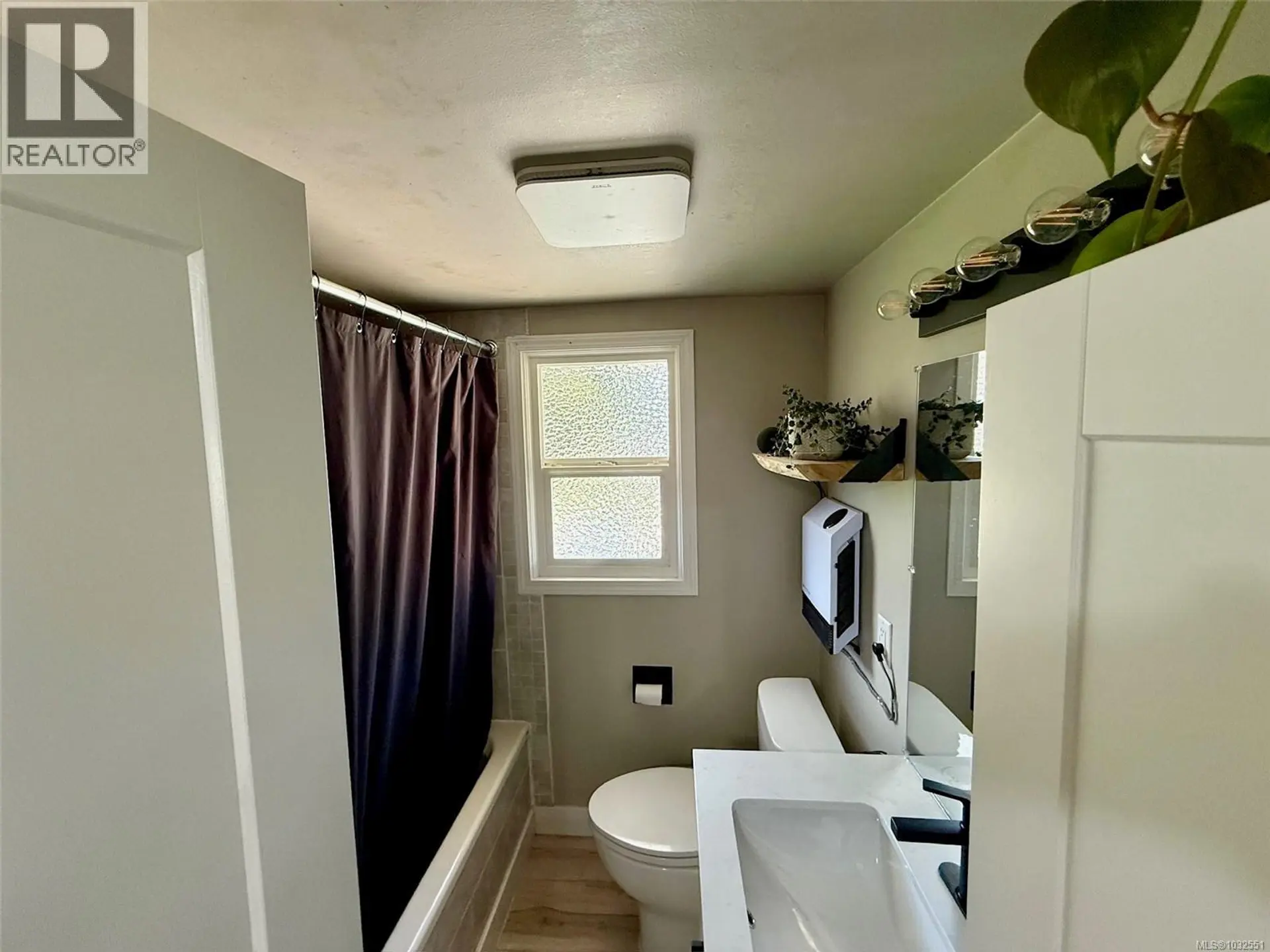 Property at 3350 Wascana St, Saanich, BC