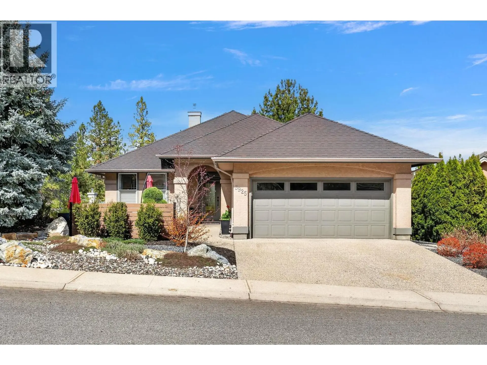 Property at 3925 Gallaghers Circle, Kelowna, BC