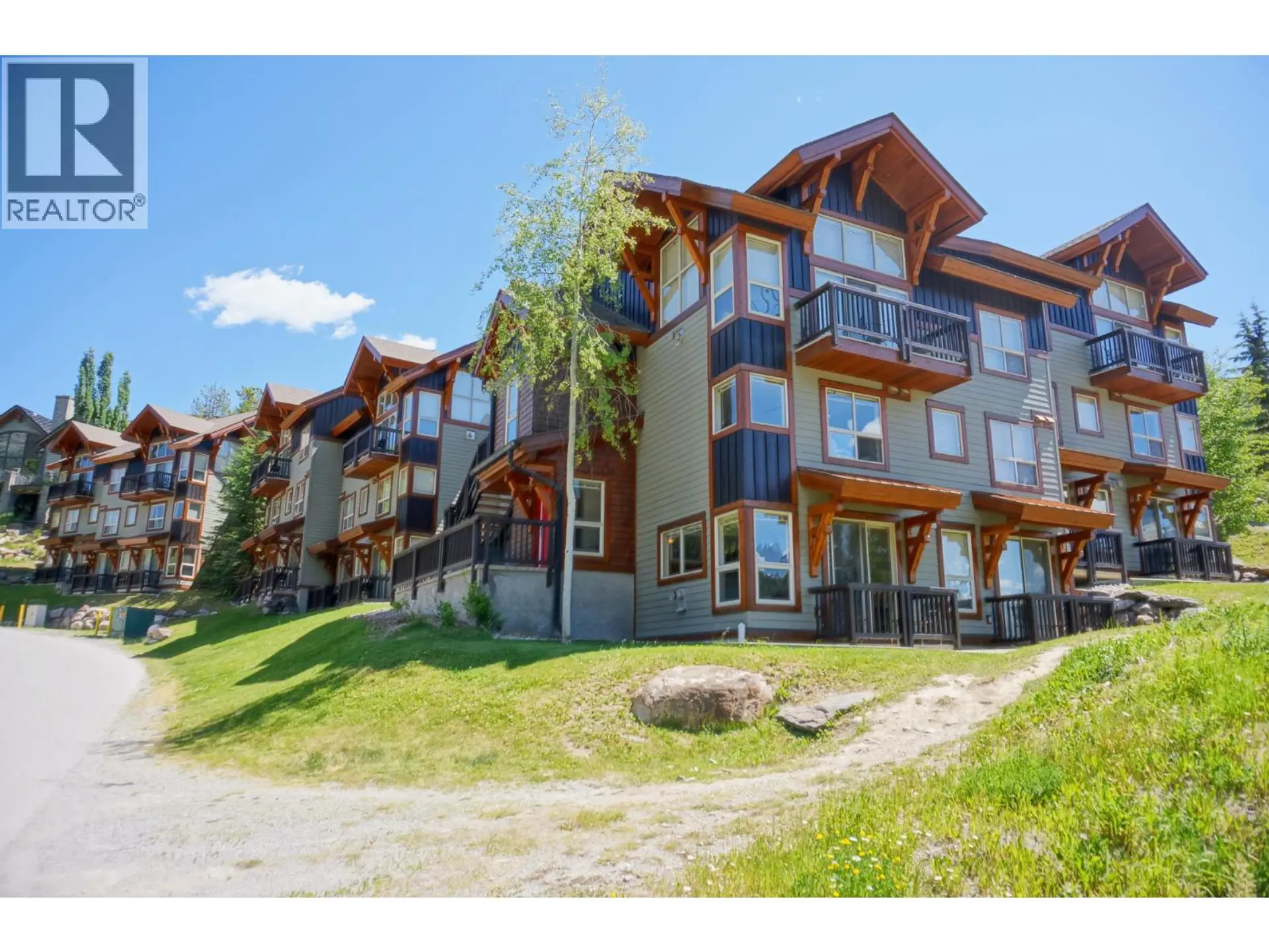 Property at #314B 2049 SUMMIT Drive, Panorama, BC
