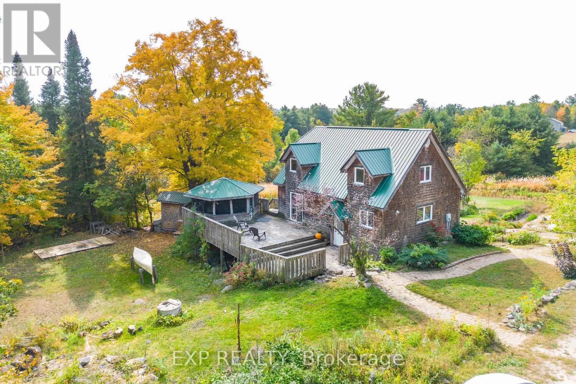 1197 LOWER SPRUCE HEDGE ROAD - Image 1