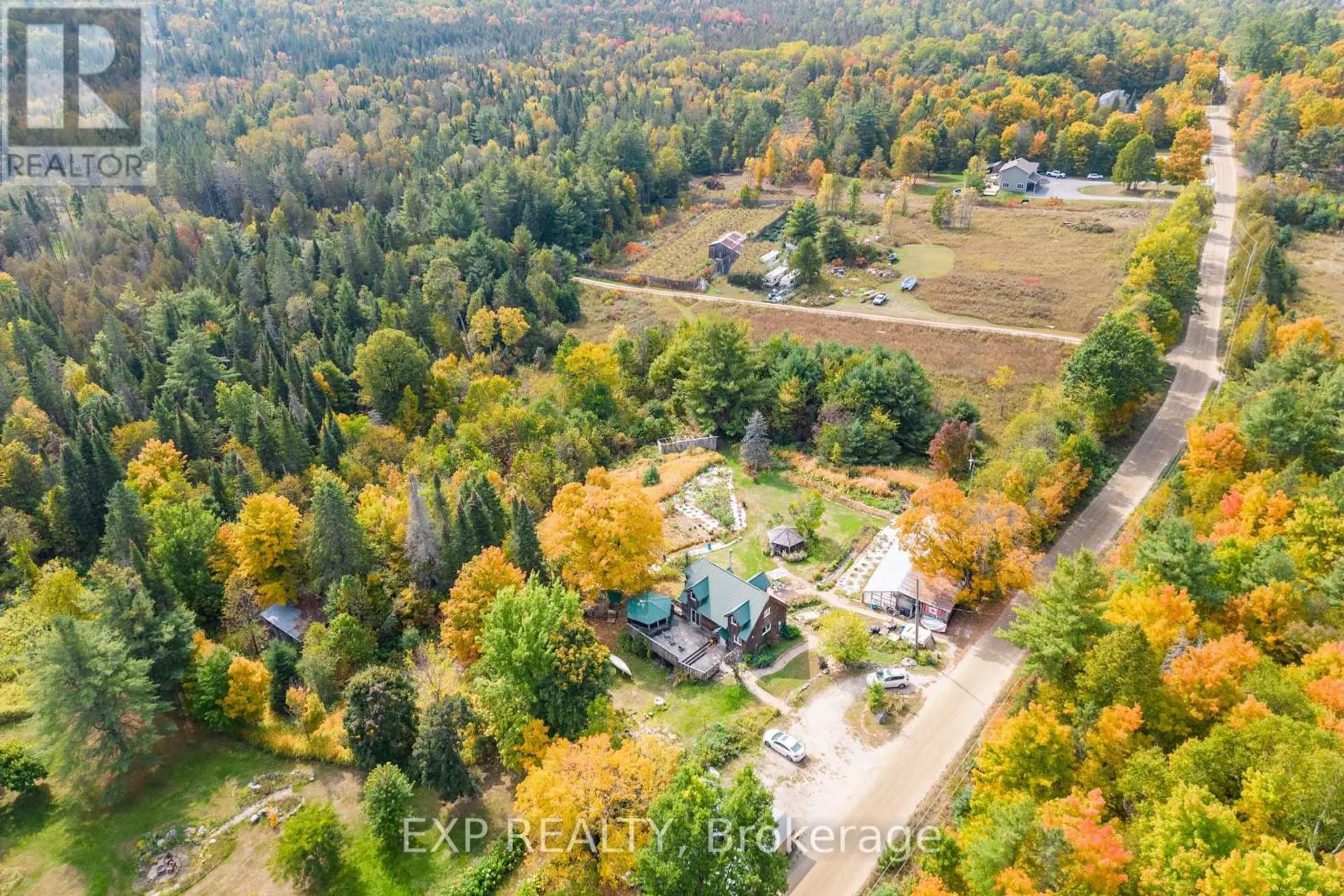 1197 LOWER SPRUCE HEDGE ROAD - Image 5